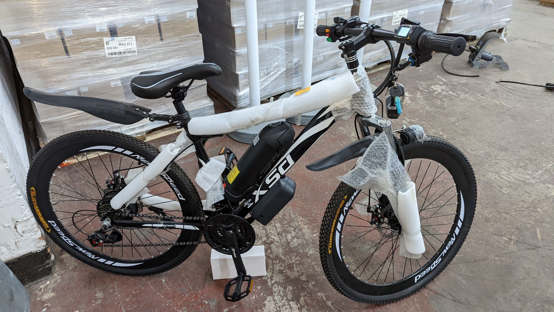 XSD FTX Sport MTB 7.5 Racing electric bike with Shimano Tourney TZ gears. Includes 36v 12AH battery, - Image 10 of 16