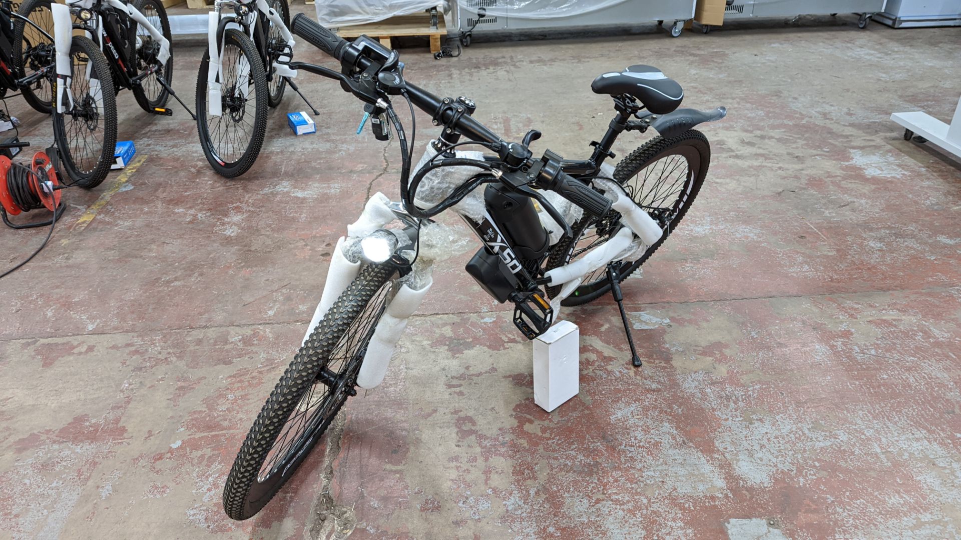 XSD FTX Sport MTB 7.5 Racing electric bike with Shimano Tourney TZ gears. Includes 36v 12AH battery, - Image 3 of 26