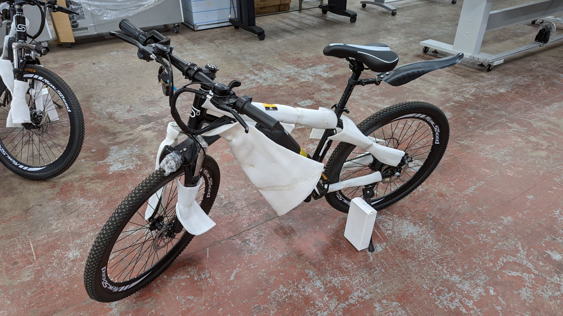 XSD FTX Sport MTB 7.5 Racing electric bike with Shimano Tourney TZ gears. Includes 36v 12AH battery, - Image 2 of 18