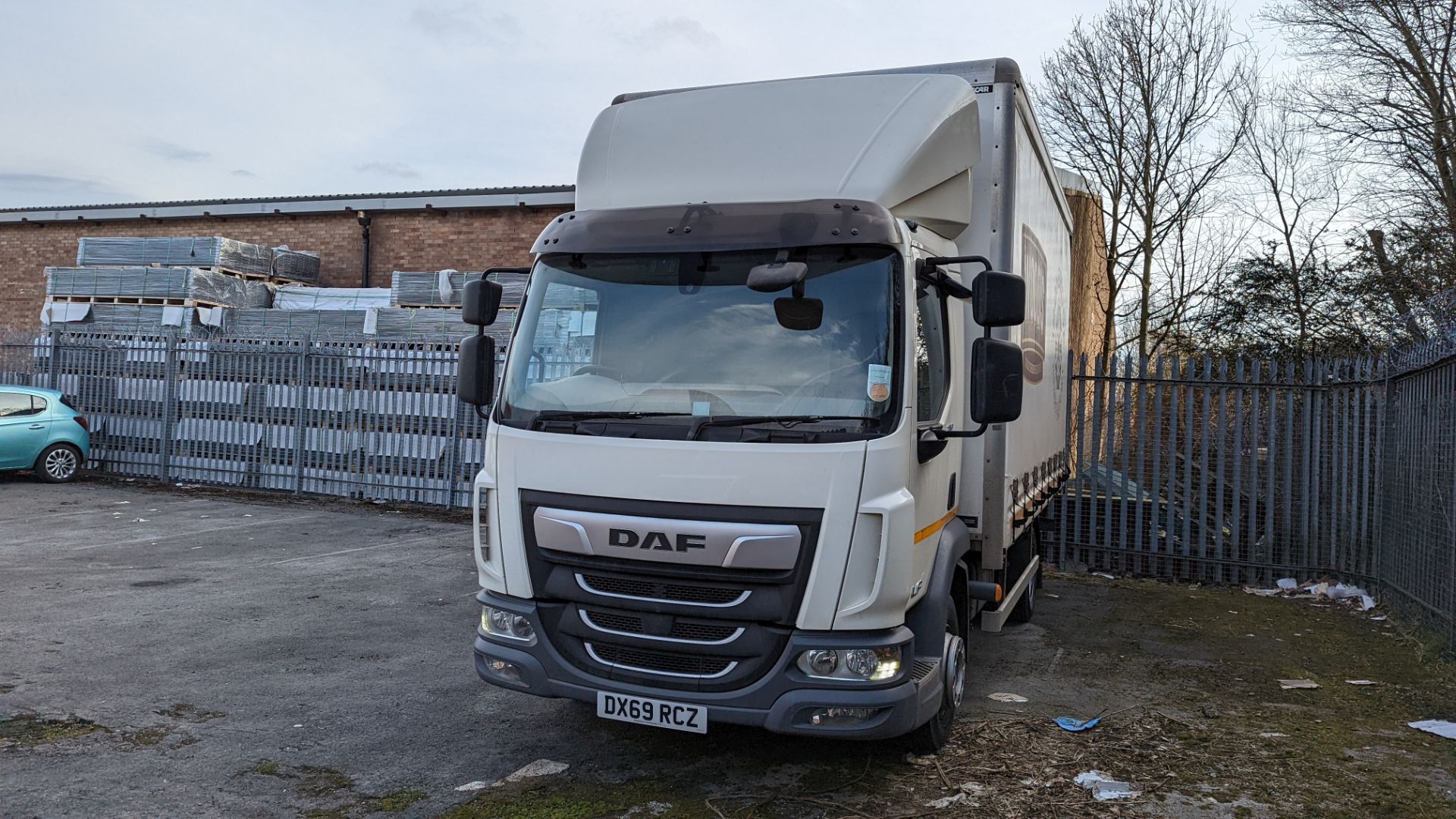 DX69 RCZ DAF LF180FA 12tonne curtain side HGV with 5,150mm Paccar body, 6 speed manual gearbox, 4500 - Image 11 of 67