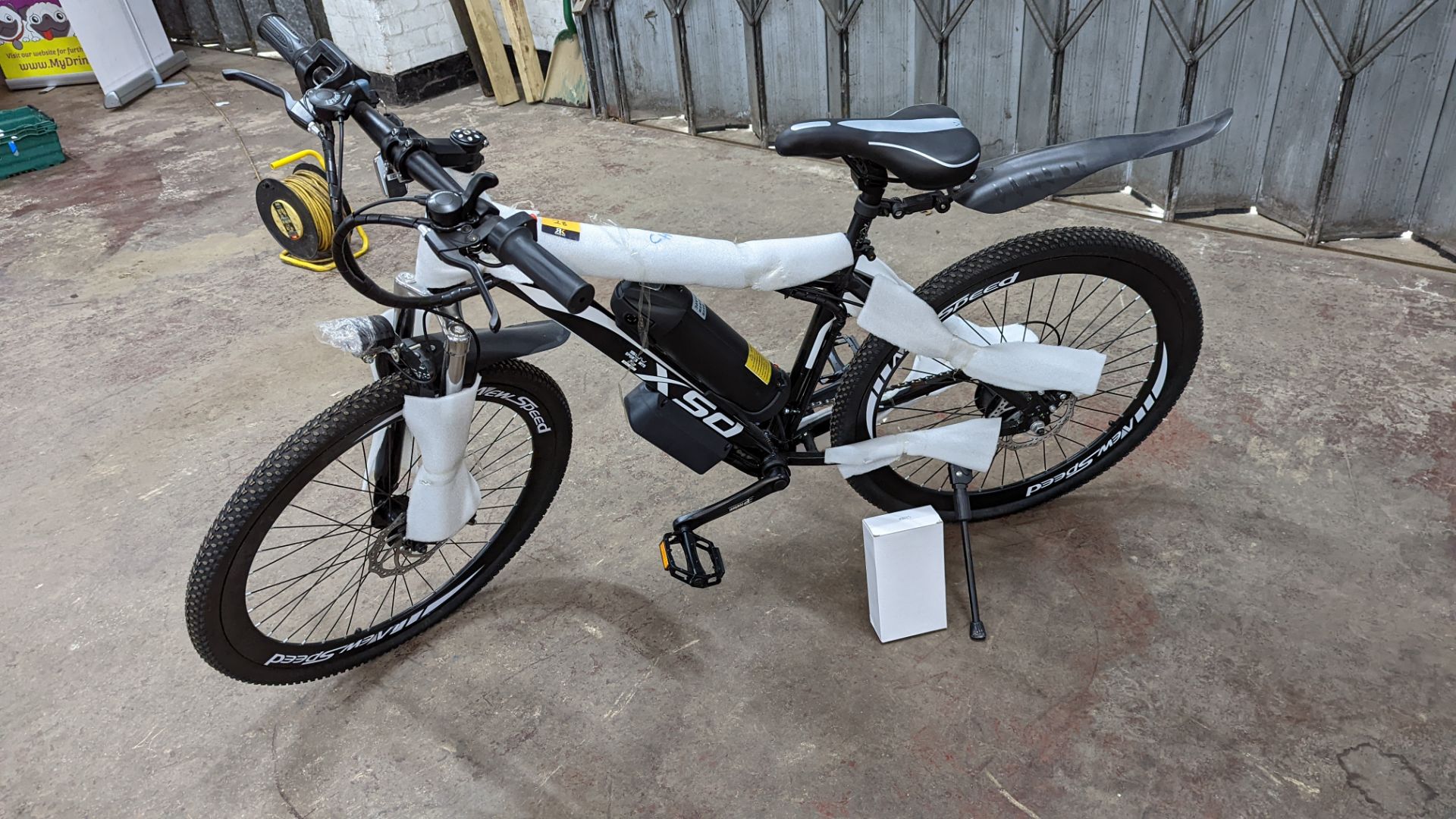 XSD FTX Sport MTB 7.5 Racing electric bike with Shimano Tourney TZ gears. Includes 36v 12AH battery, - Image 5 of 22