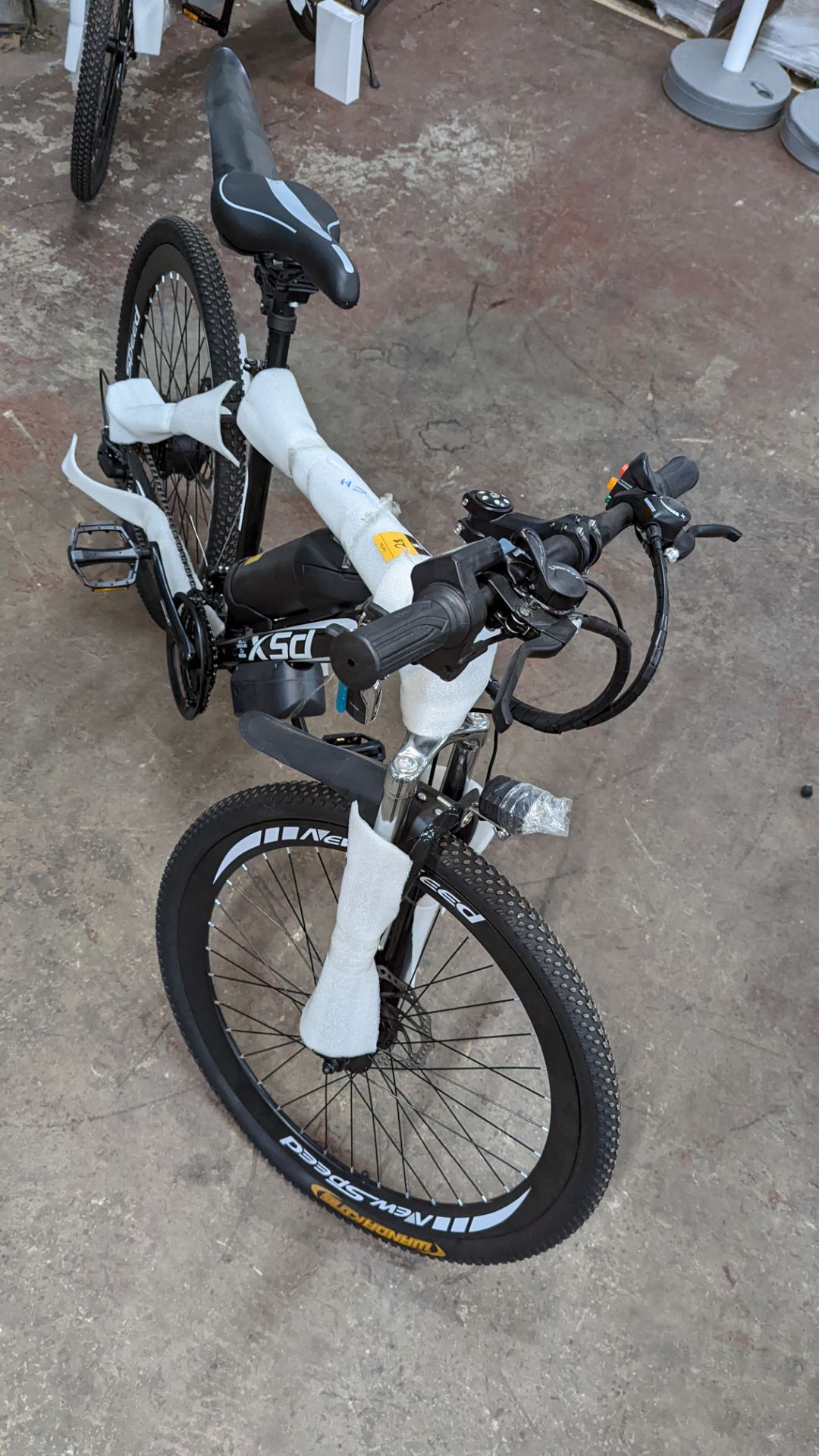 XSD FTX Sport MTB 7.5 Racing electric bike with Shimano Tourney TZ gears. Includes 36v 12AH battery, - Image 11 of 22