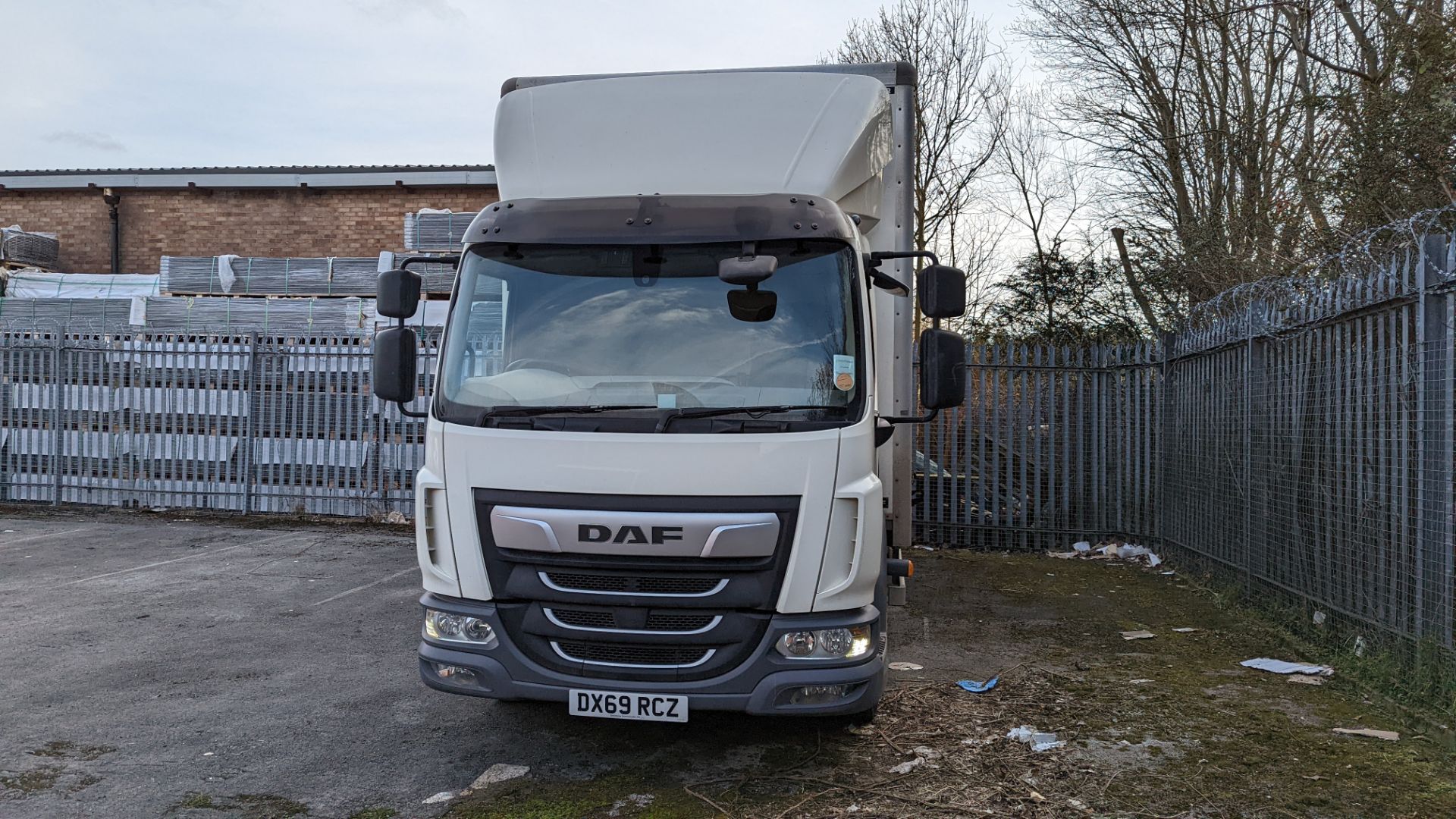 DX69 RCZ DAF LF180FA 12tonne curtain side HGV with 5,150mm Paccar body, 6 speed manual gearbox, 4500 - Image 10 of 67