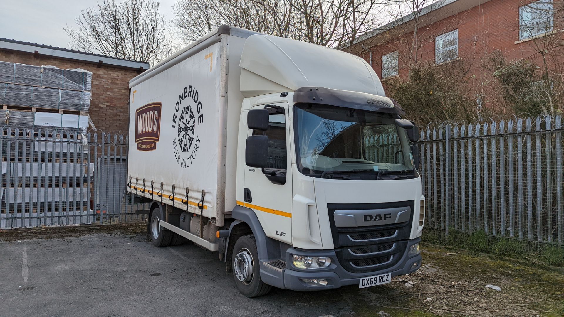 DX69 RCZ DAF LF180FA 12tonne curtain side HGV with 5,150mm Paccar body, 6 speed manual gearbox, 4500 - Image 5 of 67