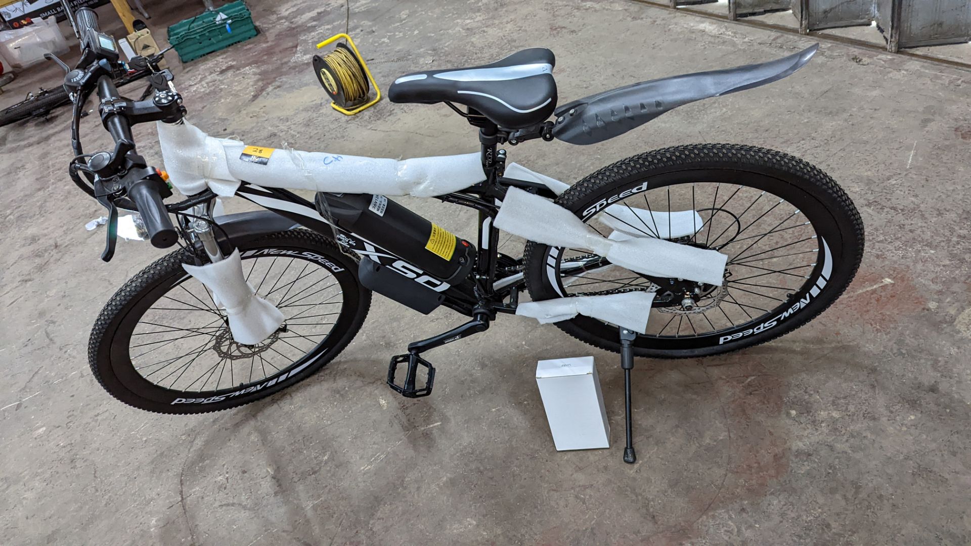 XSD FTX Sport MTB 7.5 Racing electric bike with Shimano Tourney TZ gears. Includes 36v 12AH battery, - Image 19 of 22