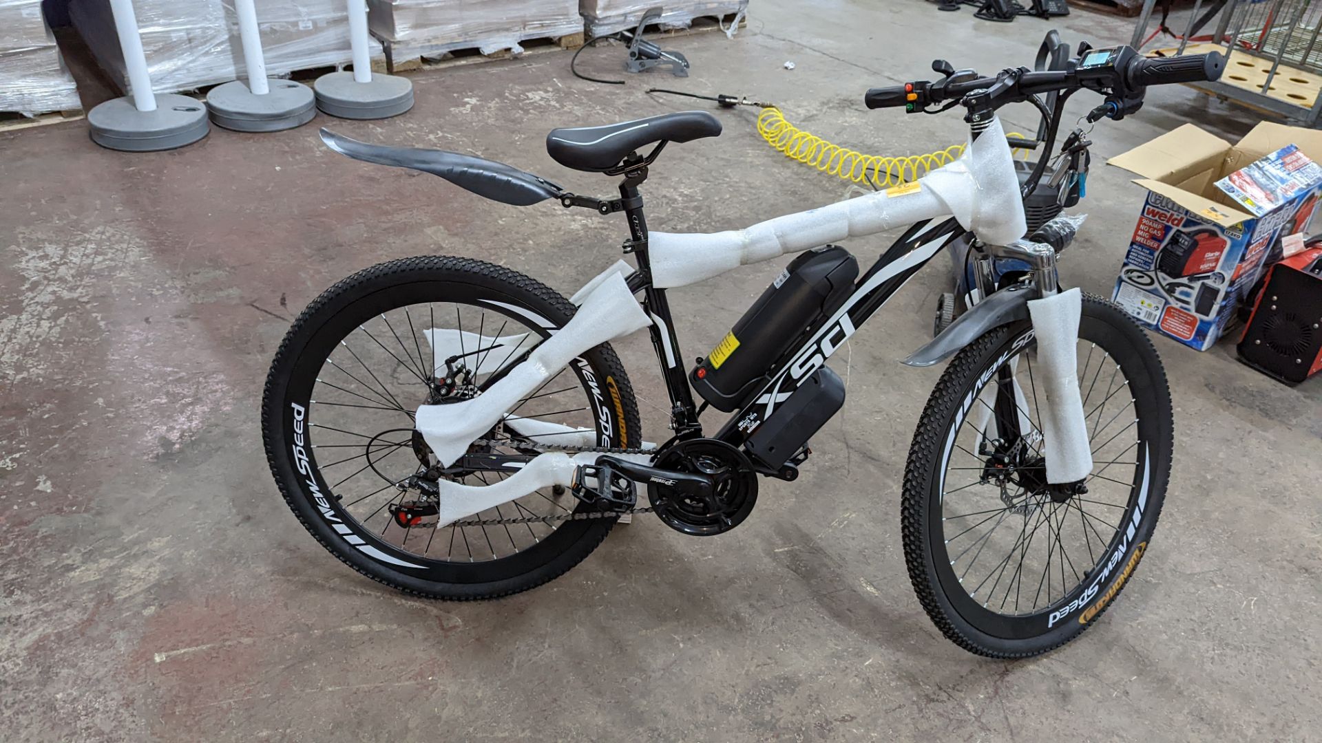 XSD FTX Sport MTB 7.5 Racing electric bike with Shimano Tourney TZ gears. Includes 36v 12AH battery, - Image 7 of 22