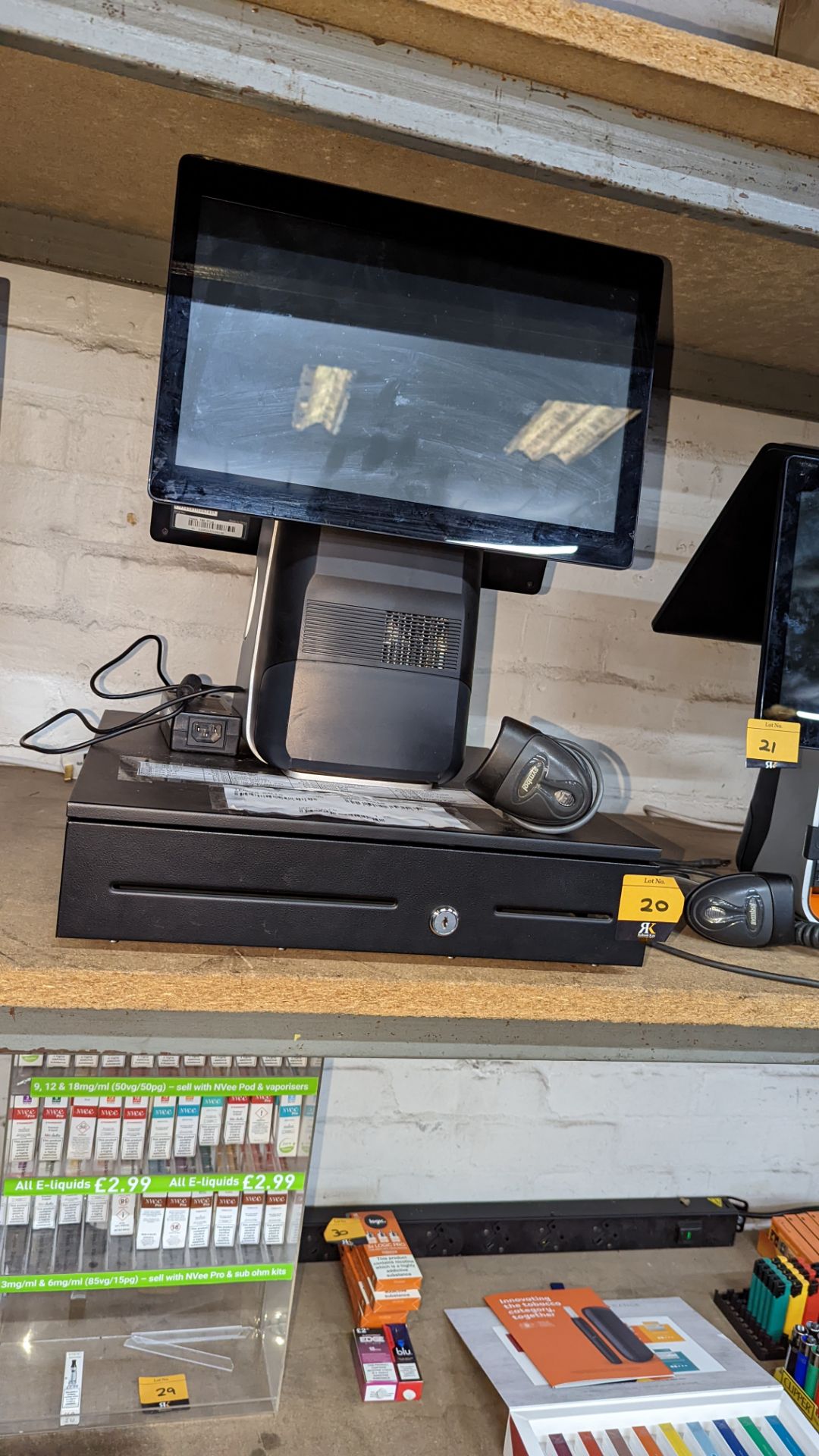 Inpos-T80 Plus model L15Q4 EPOS terminal with twin screens plus cash drawer & hand-held barcode scan - Image 4 of 9