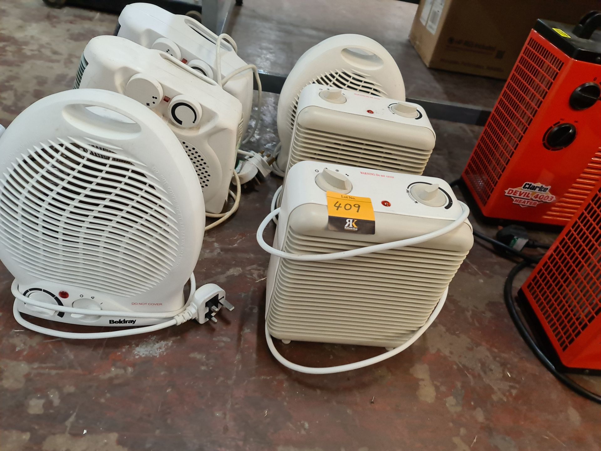 6 off assorted small fan heaters - Image 2 of 9