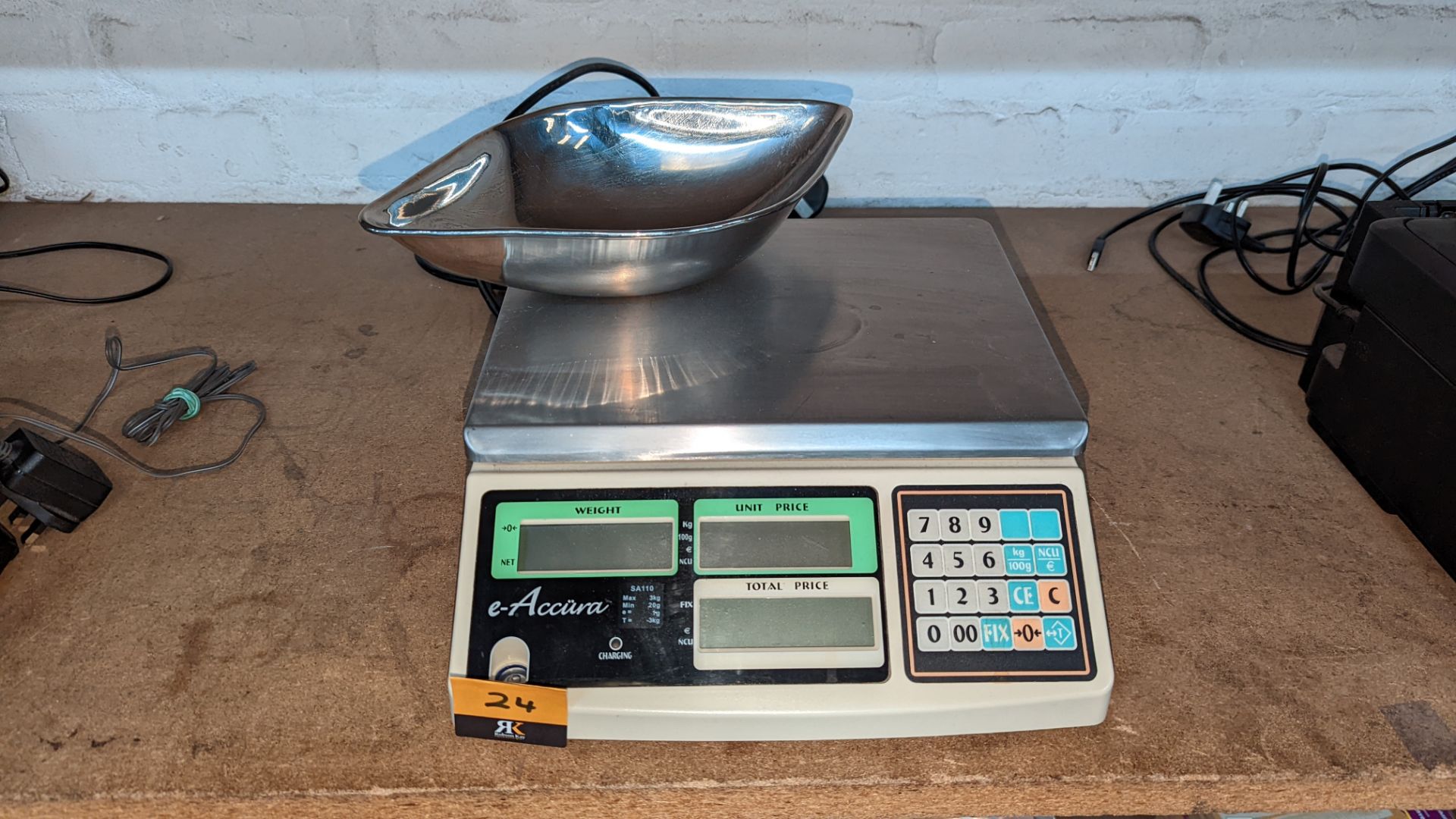 e-Accura digital readout scales - Image 2 of 7