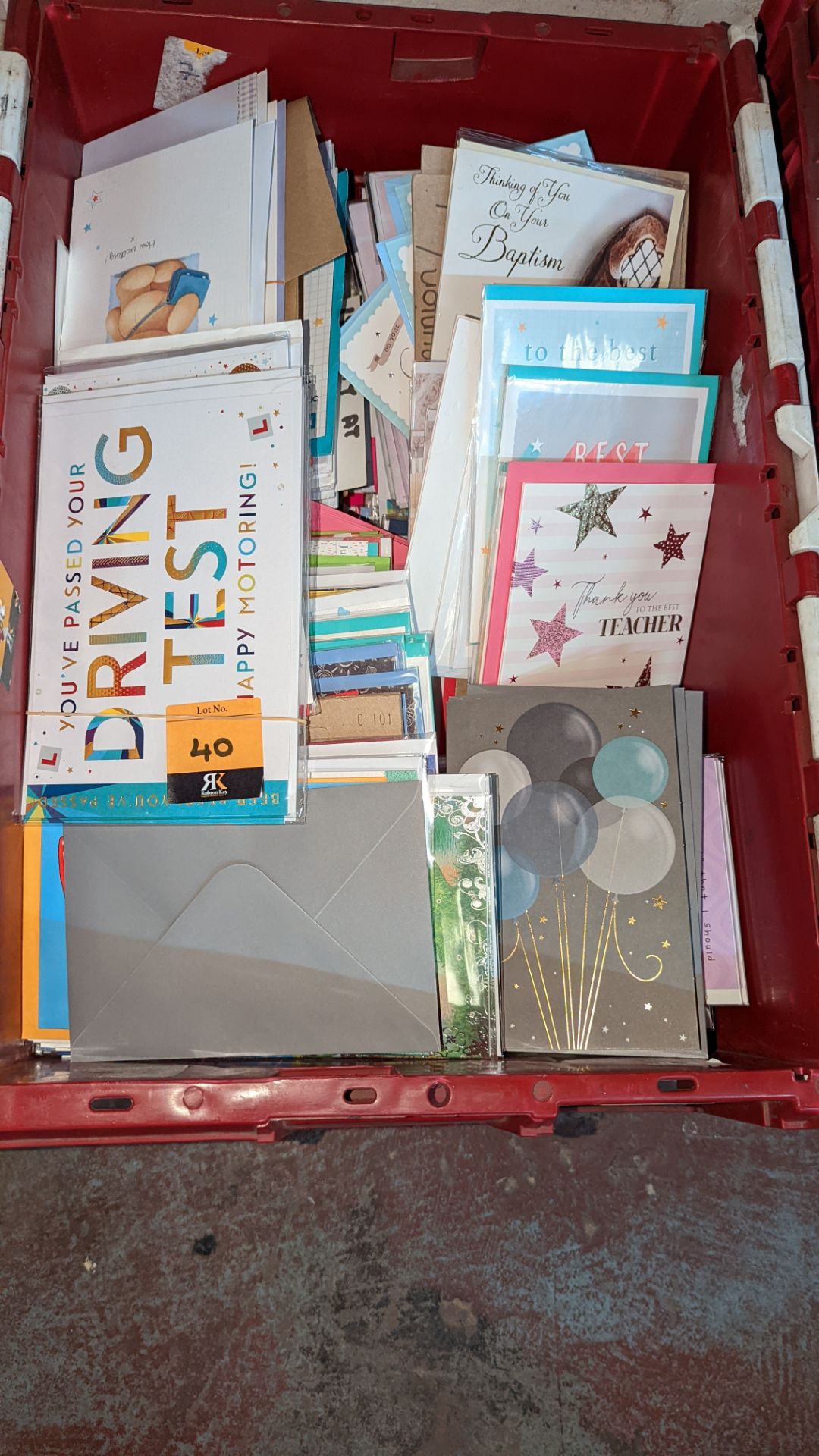 Contents of a crate of greetings cards - crate excluded - Image 3 of 7