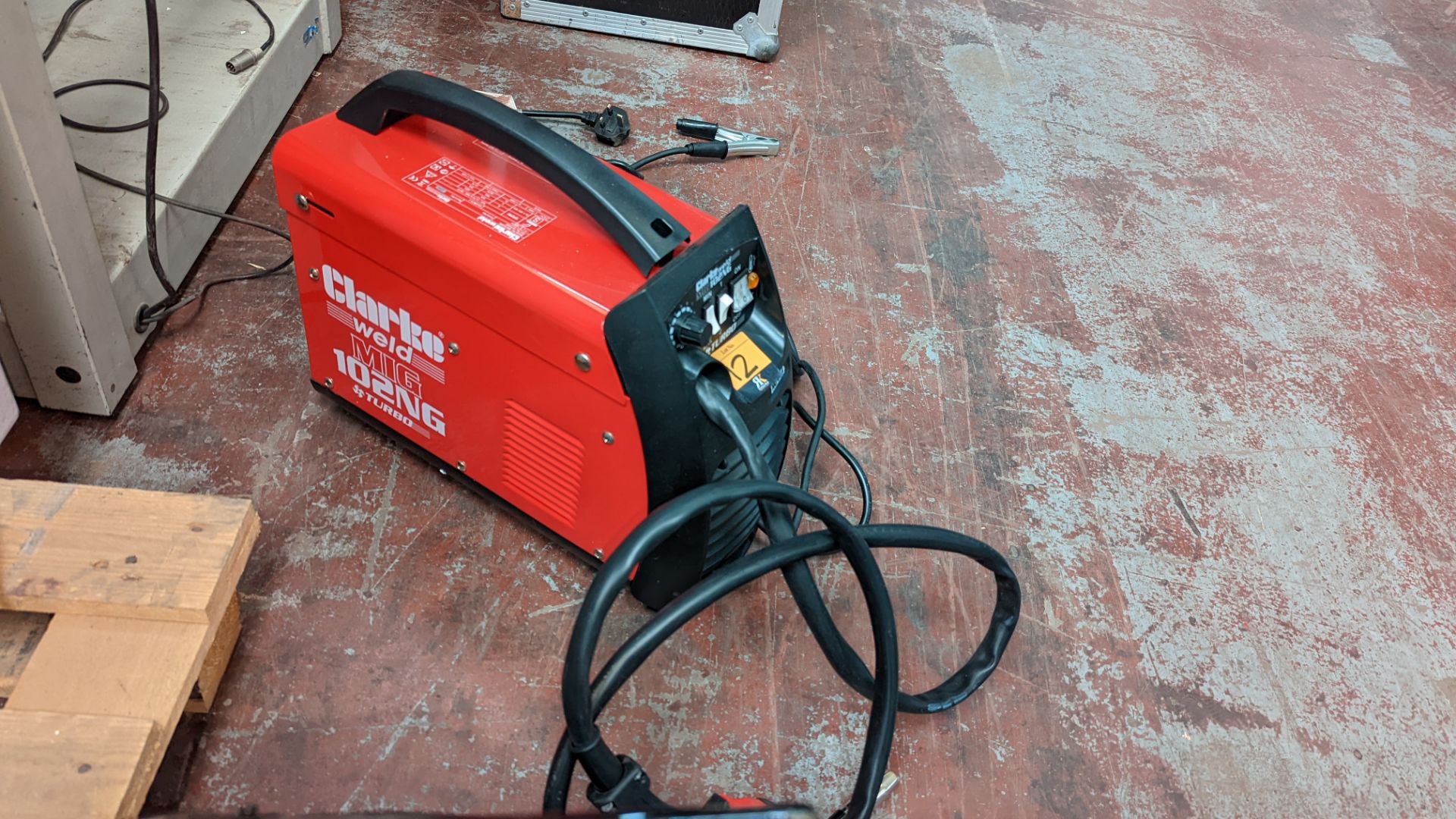 Clarke Weld 90amp No Gas Mig Welder, model 102NG - boxed, appears unused - Image 6 of 10