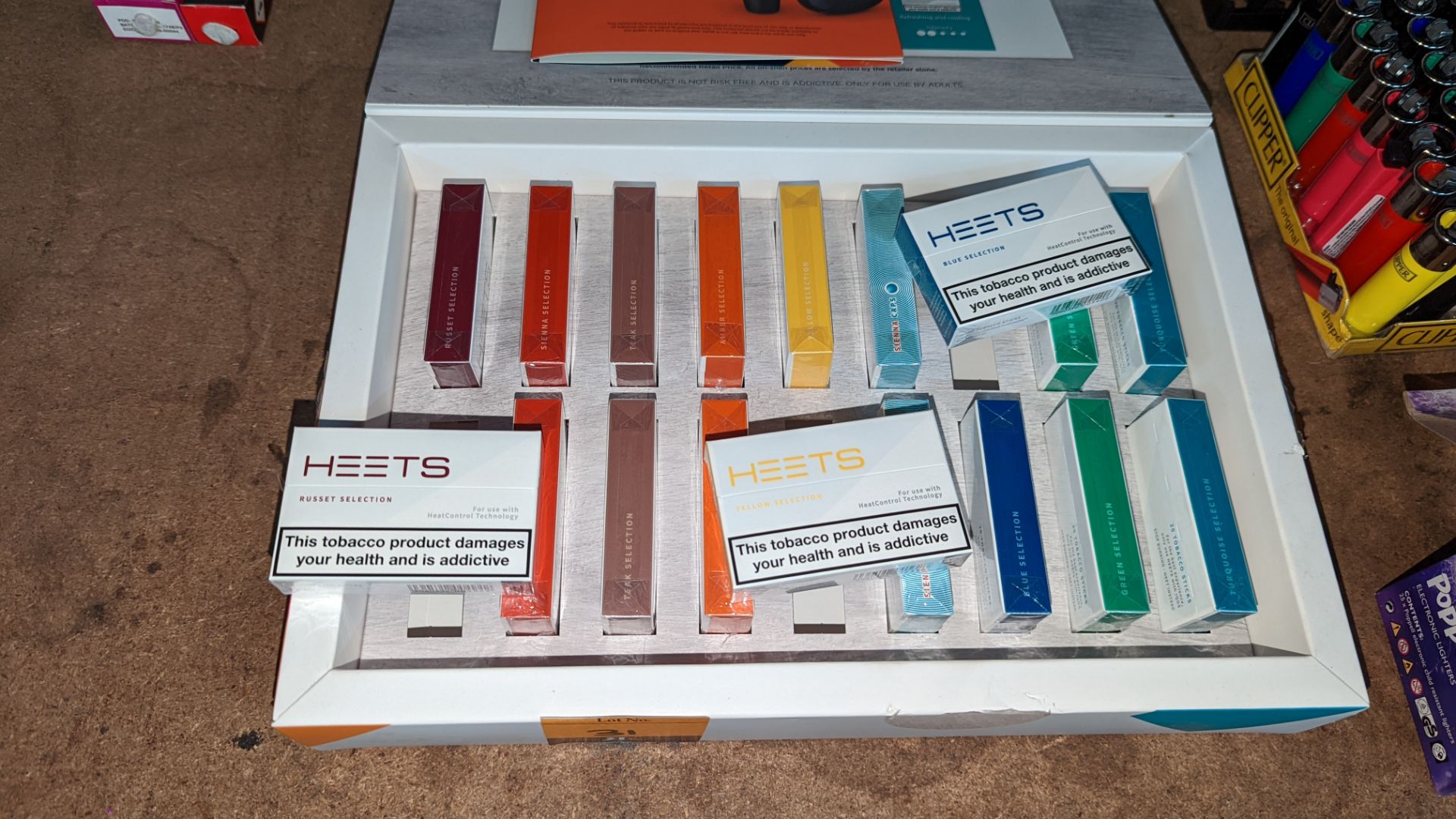 Heets Heetwave presentation pack containing a total of 18 boxes of Heets tobacco sticks for use with - Image 3 of 6