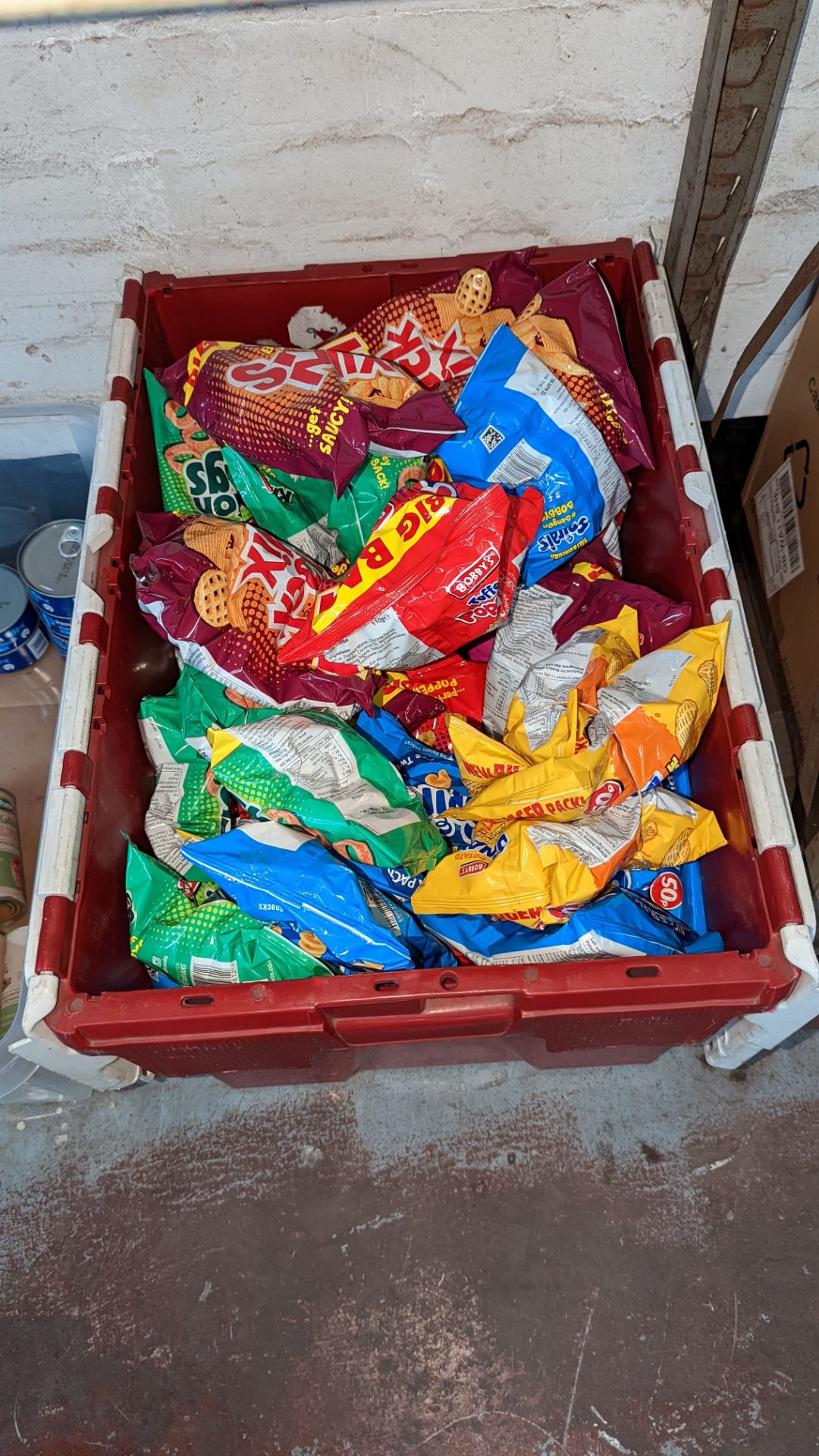 Mixed food lot comprising the contents of a crate of canned food & the contents of a crate of crisps - Image 9 of 10