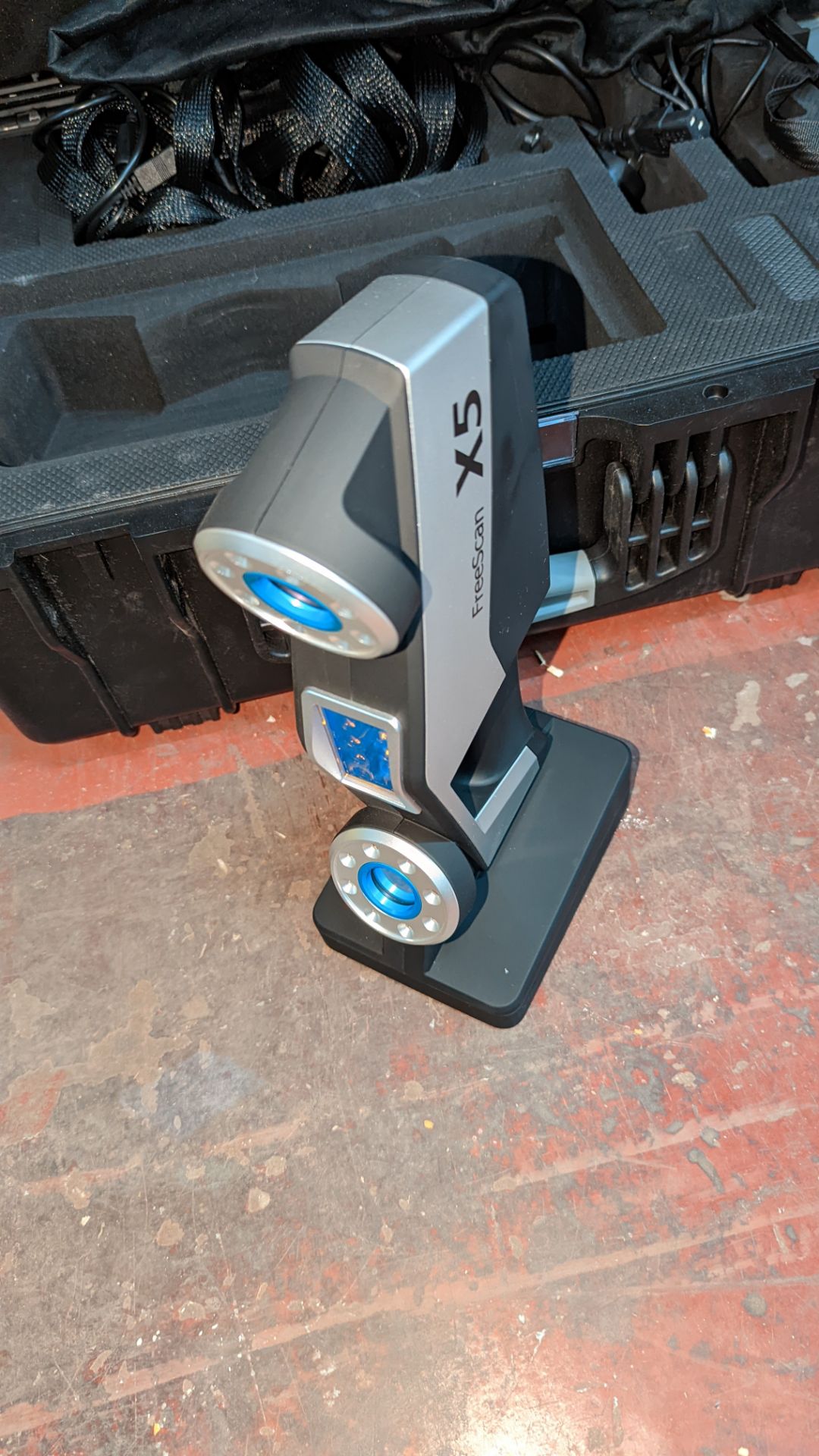 FreeScan X5 3D scanner including carry case & ancillaries