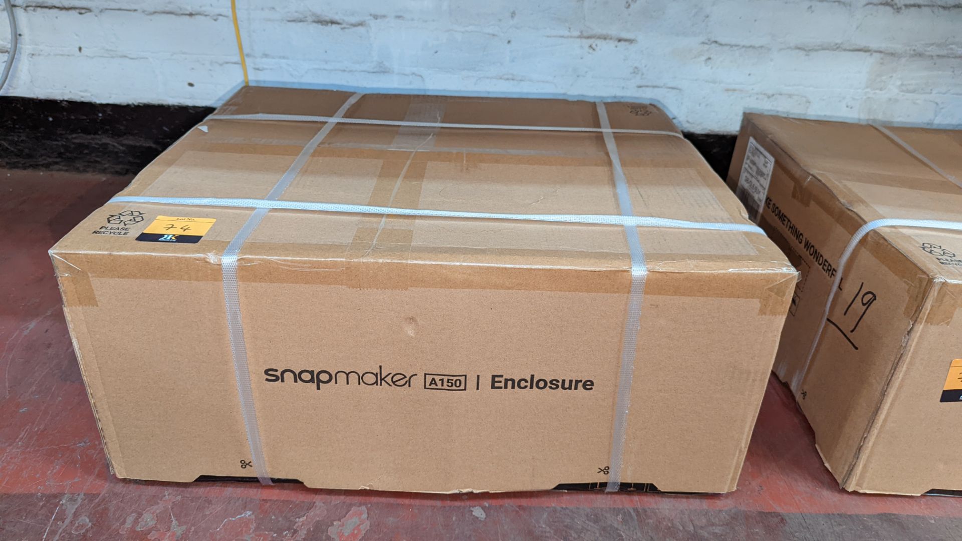 Snapmaker enclosure for use with model A150 - boxed, delivered with original banding, assumed to be - Image 2 of 3