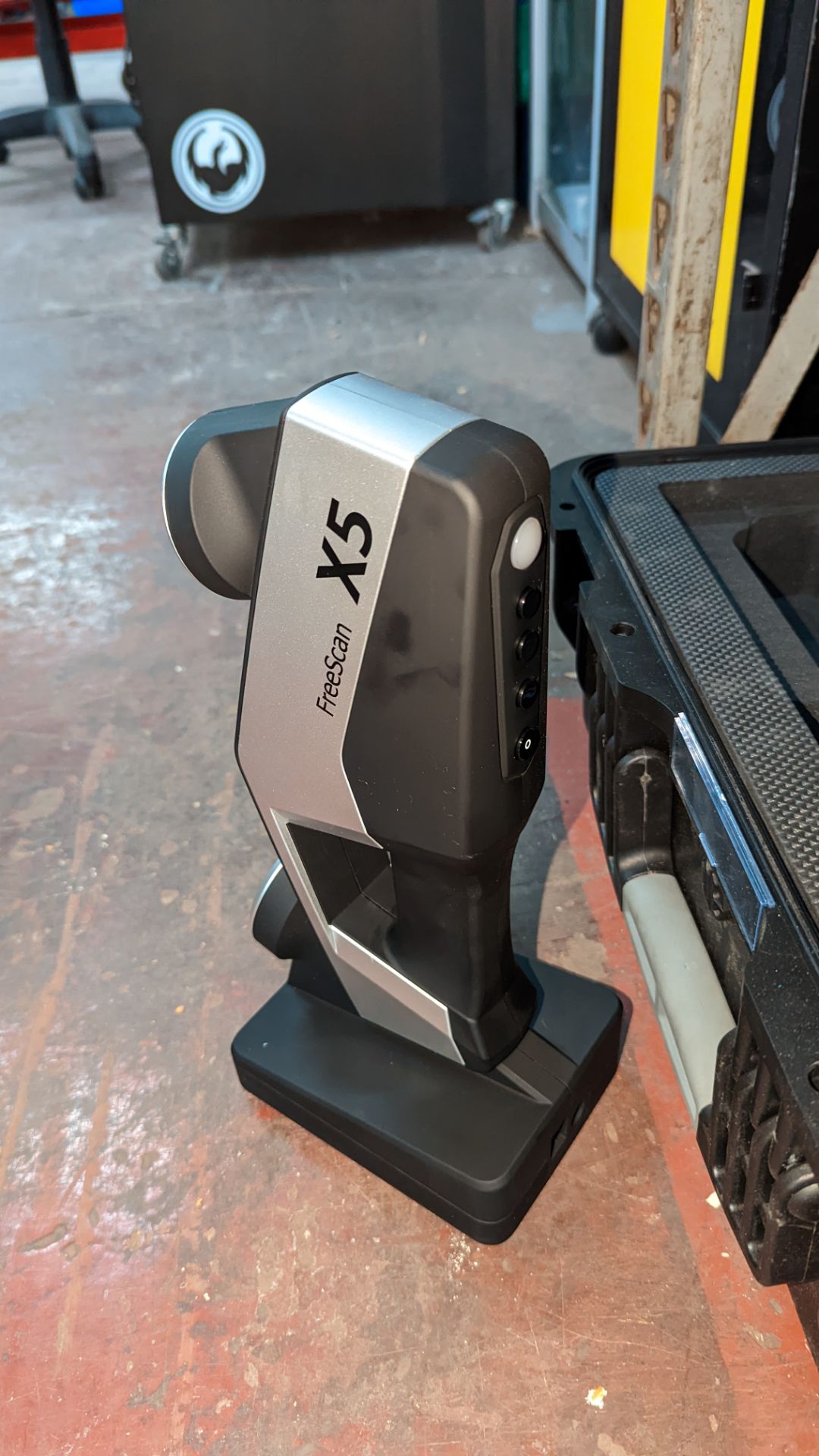 FreeScan X5 3D scanner including carry case & ancillaries - Image 4 of 12