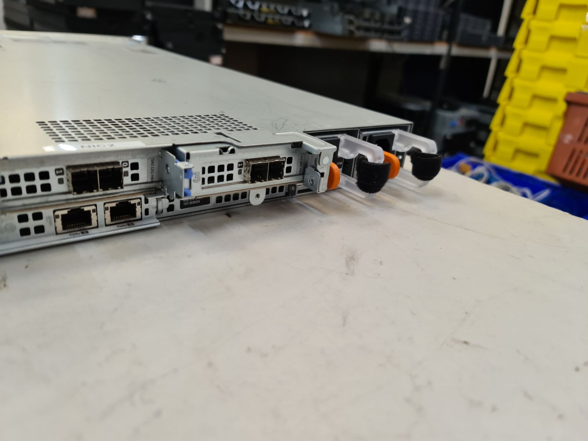 Dell EMC R440 PowerEdge rack mountable server with 2 off 600GB HDD - Image 5 of 11