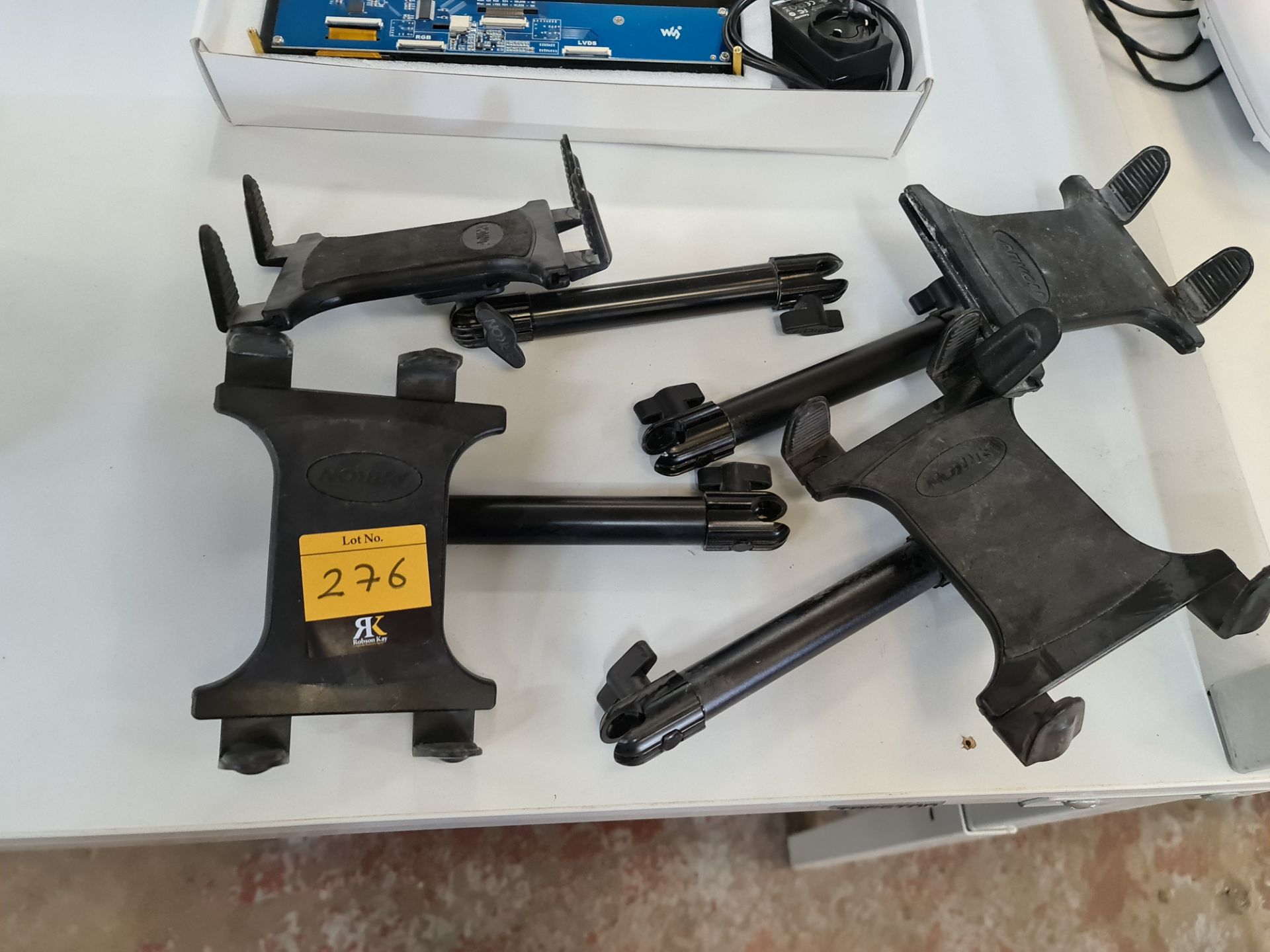 Tablet component plus 4 off tablet mounts - Image 3 of 6