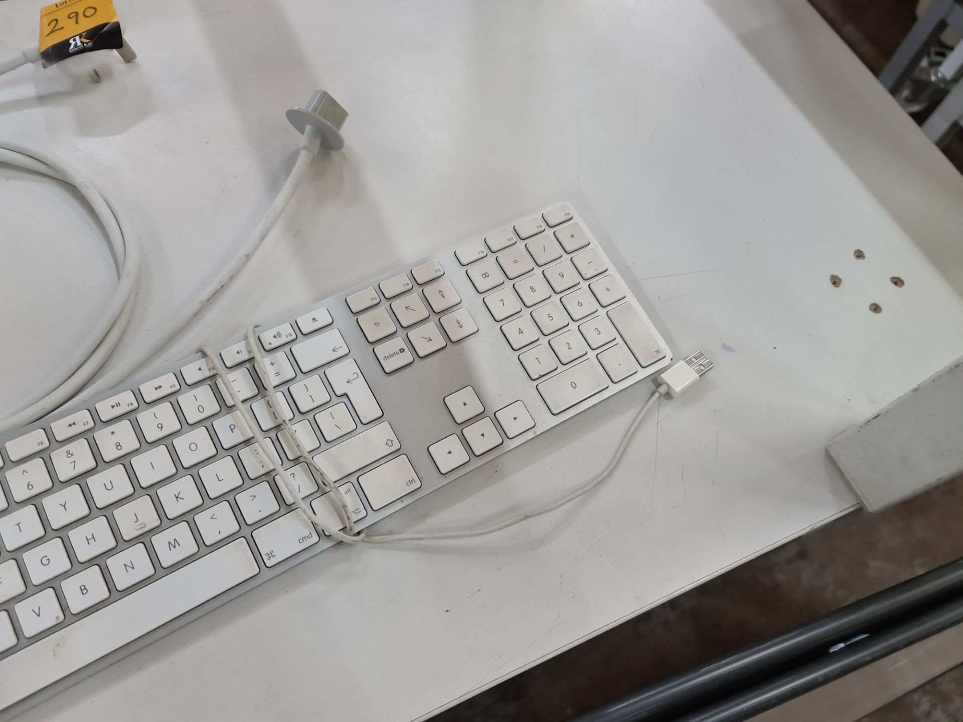 Apple keyboard plus Apple power adaptor - Image 3 of 4
