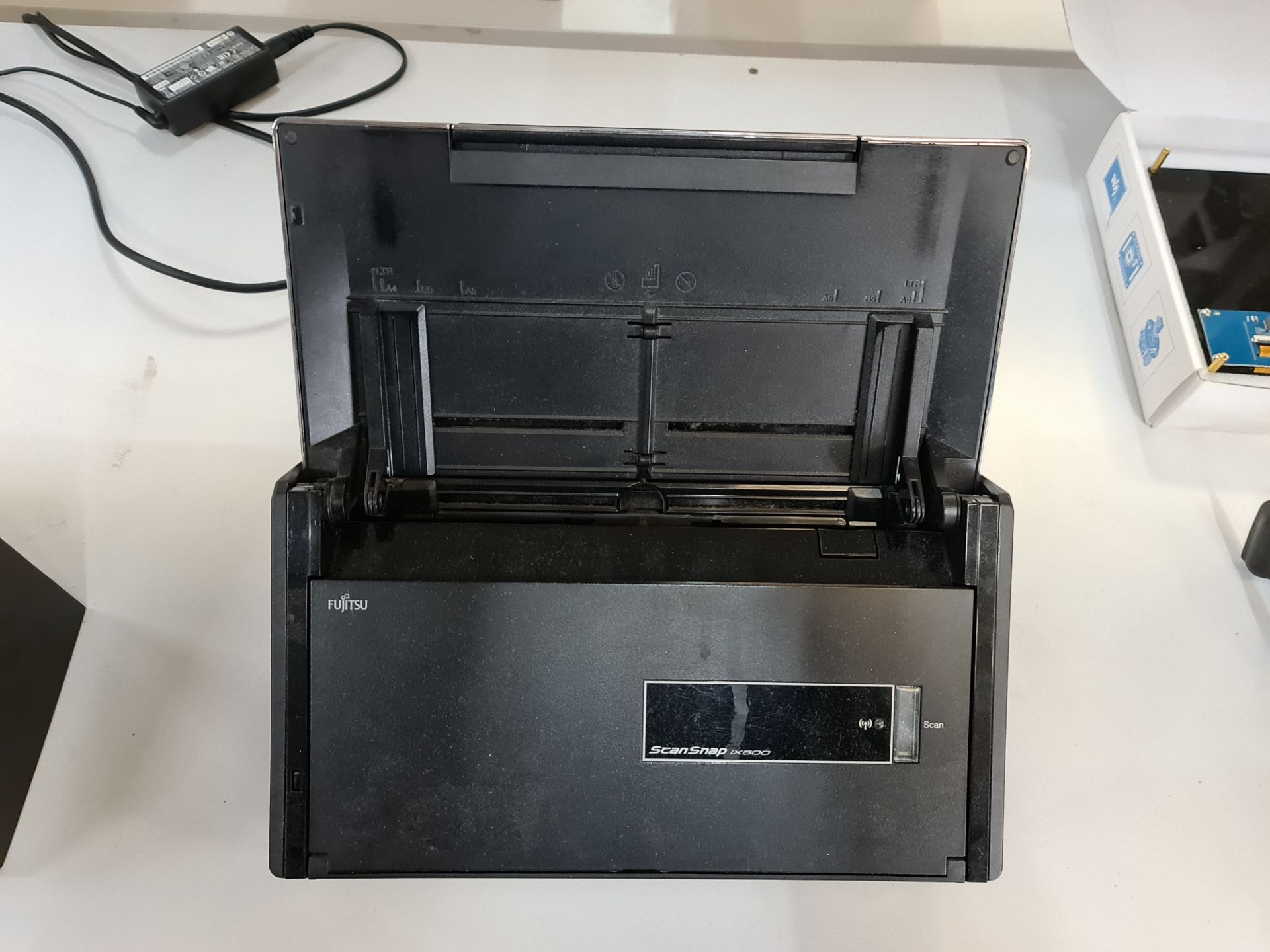 Scansnap model IX500 desktop scanner. NB no power pack - Image 3 of 5