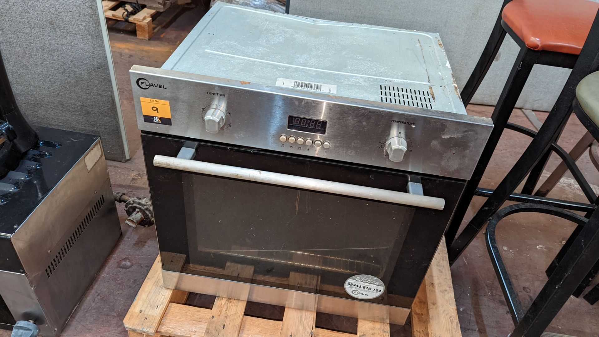 Flavel domestic integrated oven - Image 2 of 6