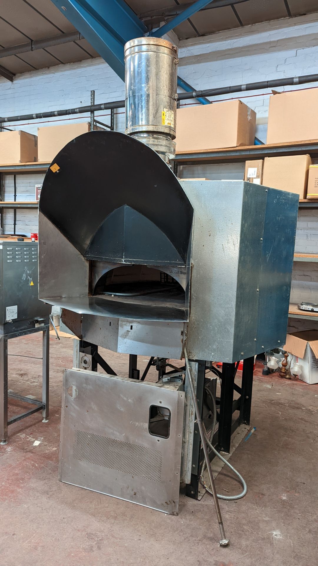 Large Wood Stone pizza oven on stand - Image 2 of 15