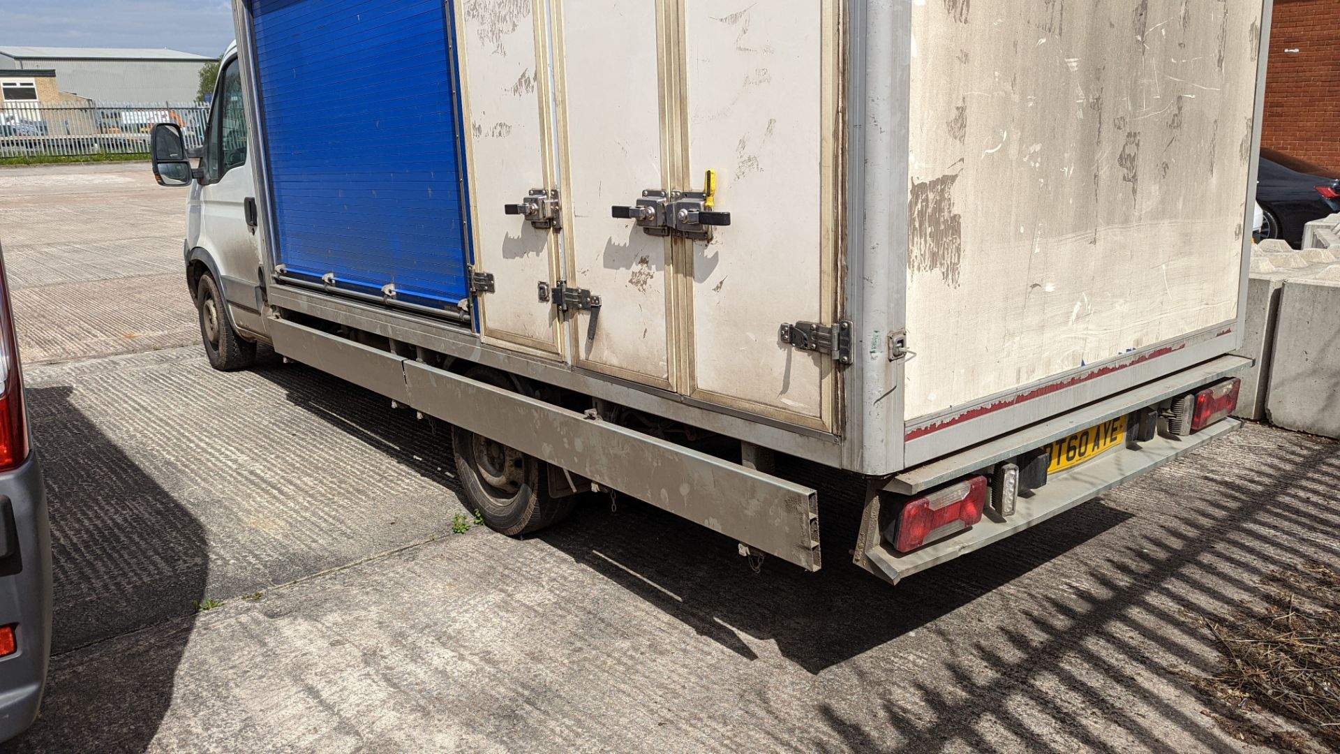 BT60 AYE Iveco Daily 35S11 MWB refrigerated box van with multiple compartments (ex-Tesco), 5 speed a - Image 11 of 47