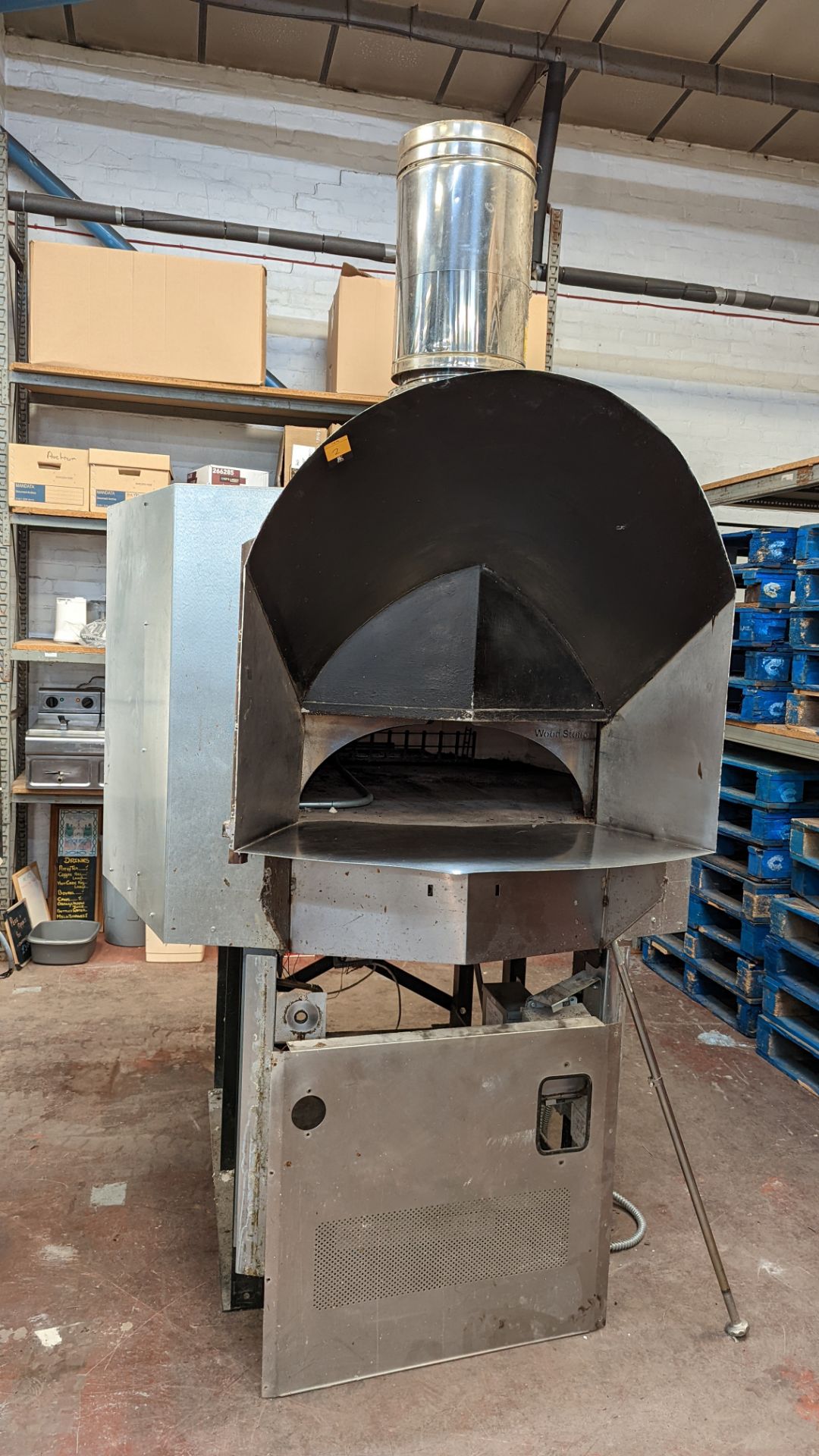 Large Wood Stone pizza oven on stand - Image 5 of 15