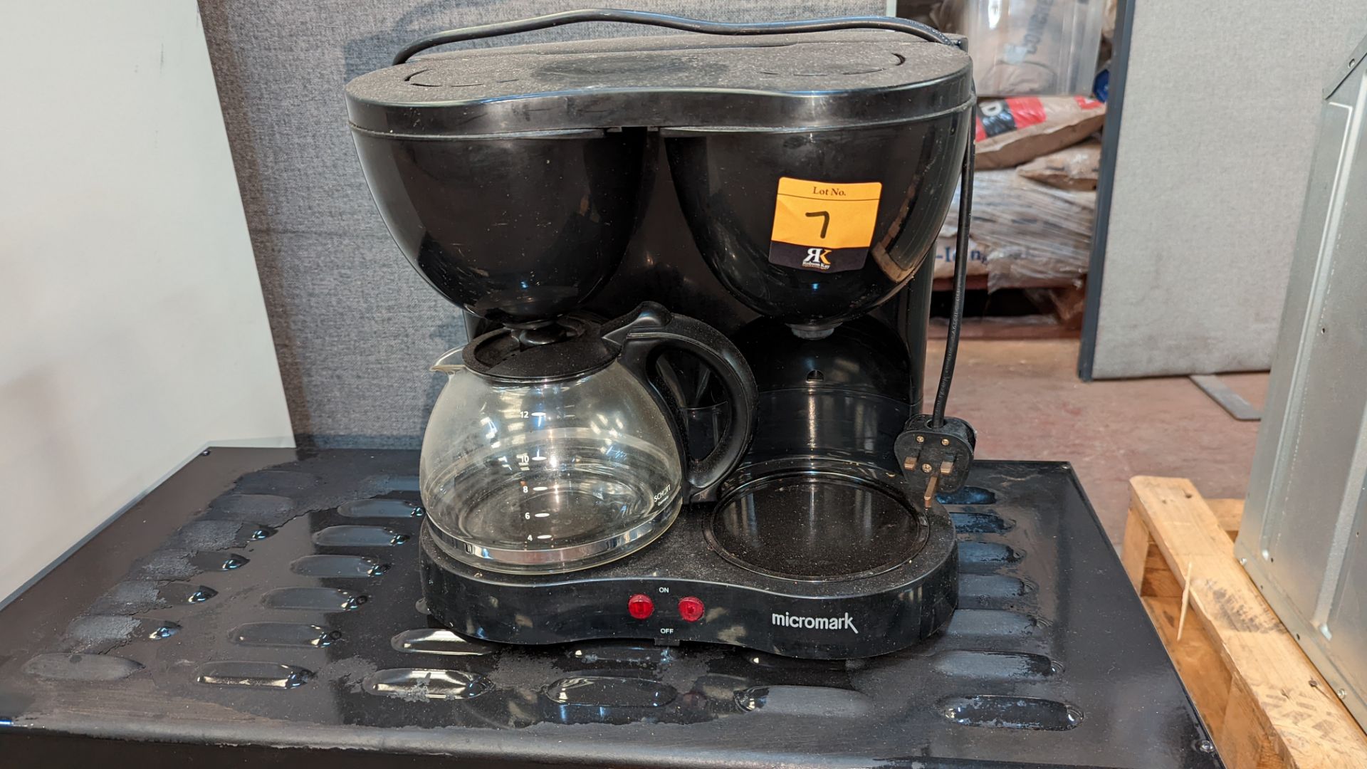 Micromark coffee filter machine - includes one jug - Image 2 of 4