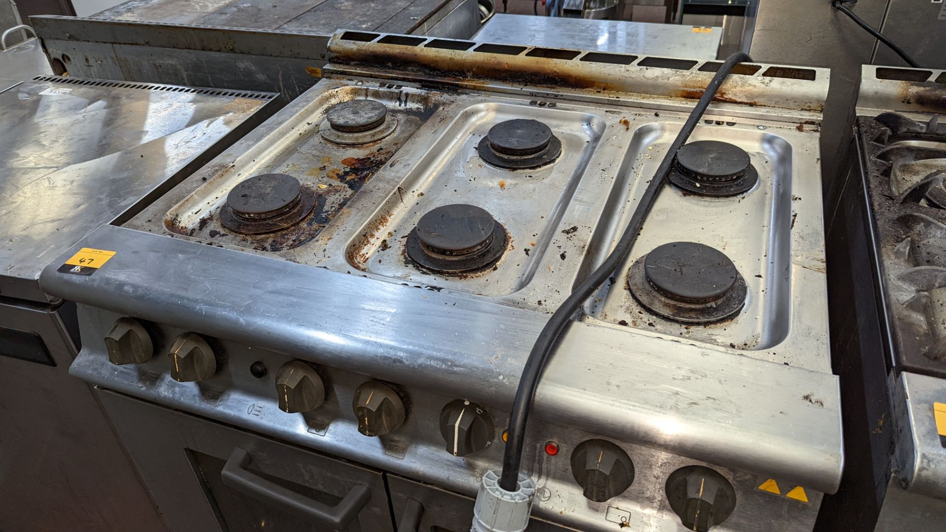 Falcon stainless steel large 6-ring gas oven. NB missing pan supports - Image 4 of 8