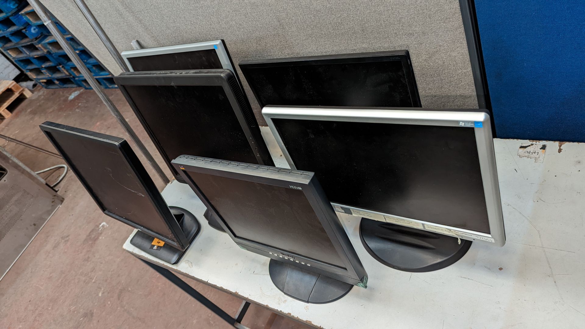 6 off assorted computer monitors - Image 3 of 5