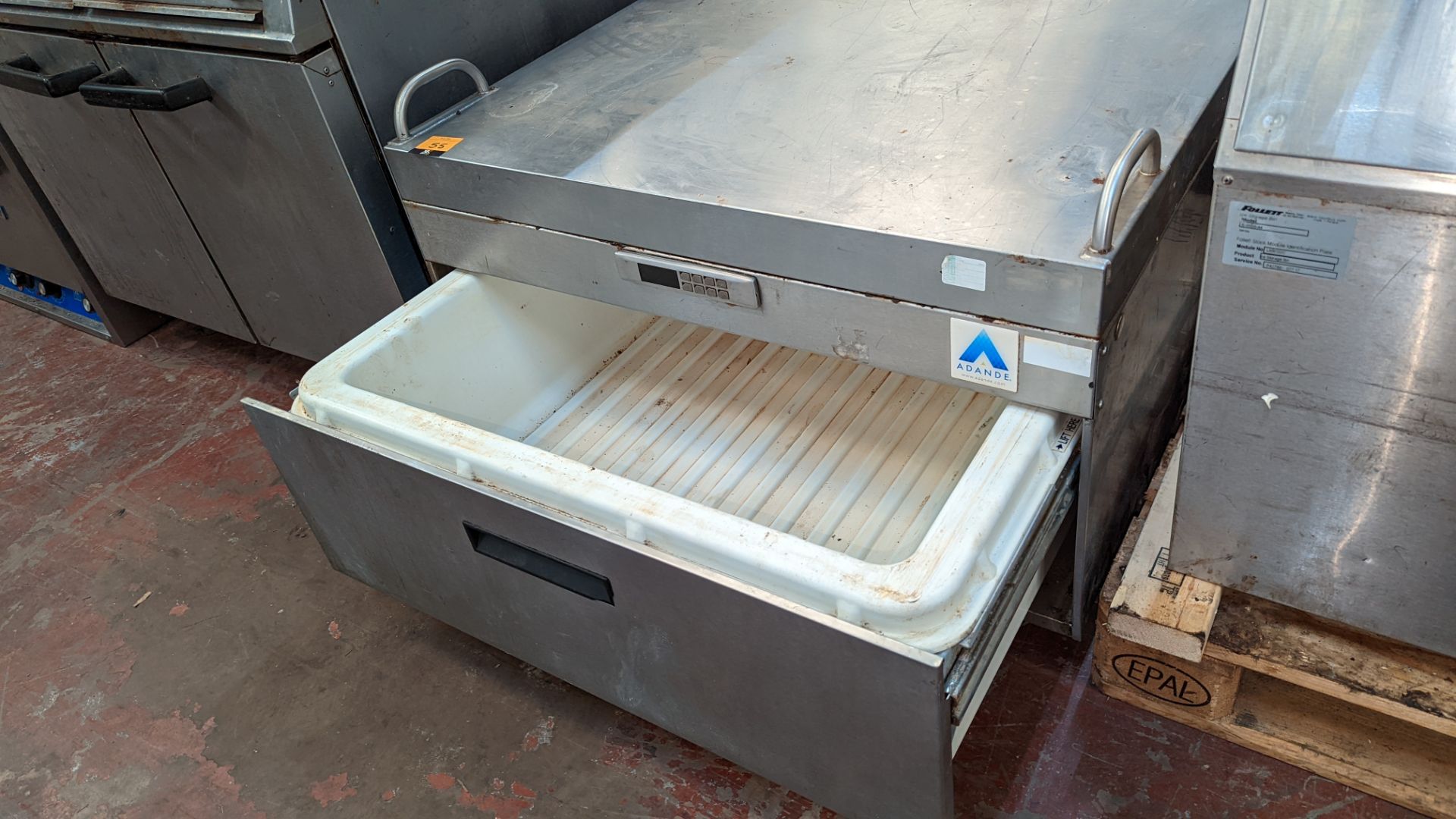 Stainless steel low height mobile refrigerated unit - Image 4 of 6