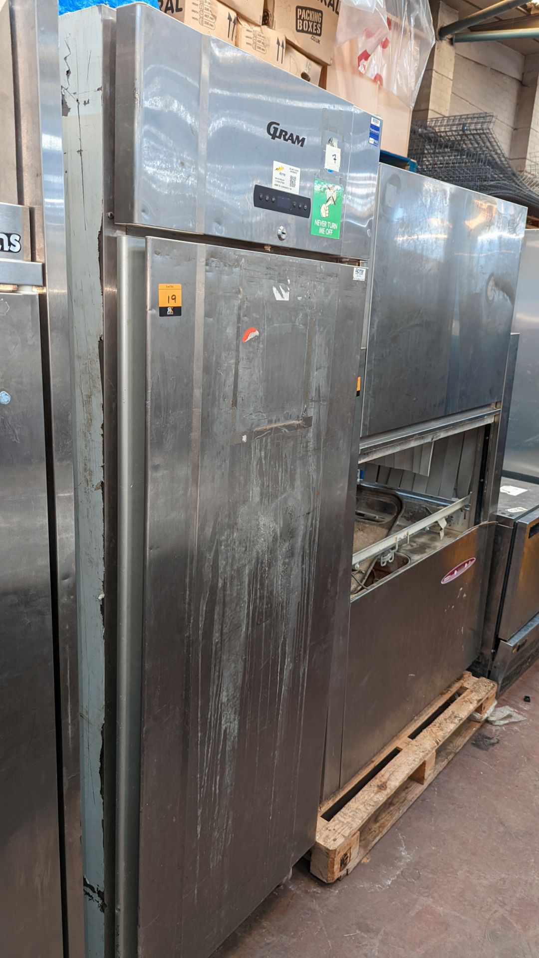 Gram stainless steel commercial fridge - Image 2 of 4