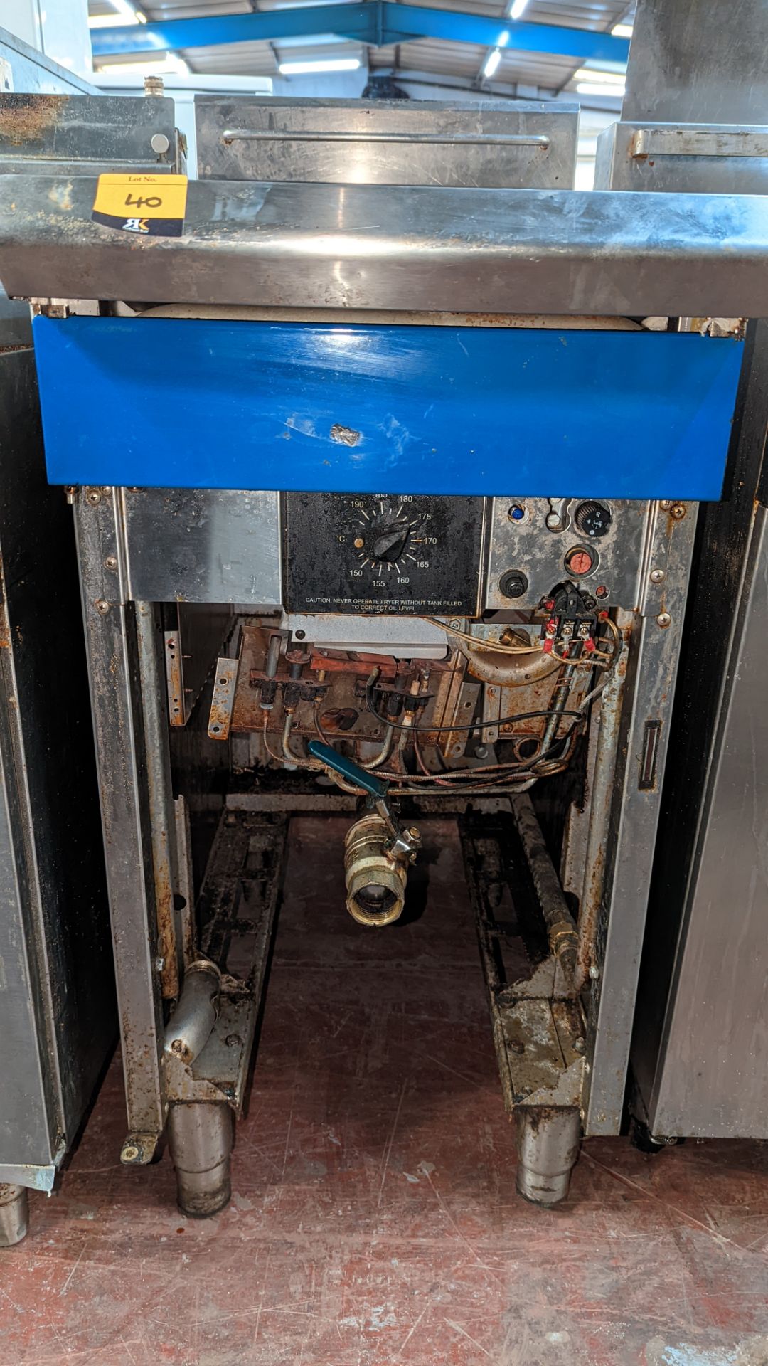 Floor standing fryer - marked as being for spares & repairs - Image 3 of 5