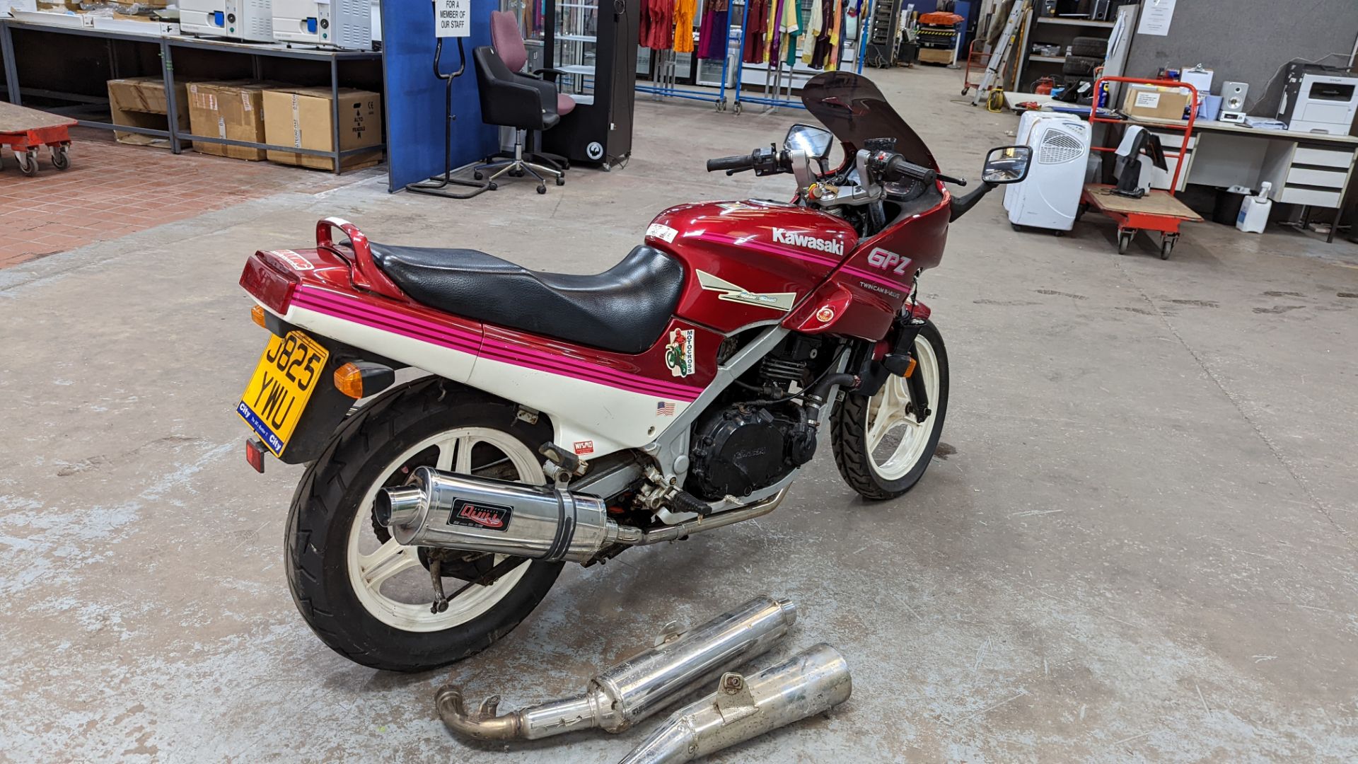 1991 Kawasaki EX500-A5 motorcycle - Image 13 of 27