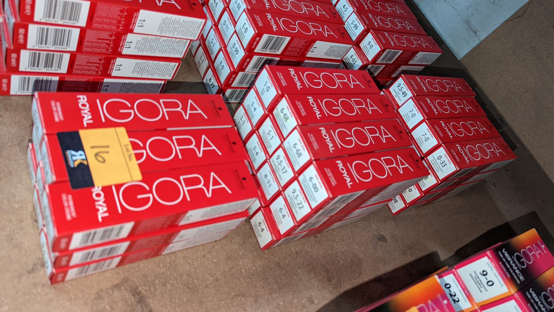 41 assorted 60ml tubes of Schwarzkopf Igora Royal permanent colour crème