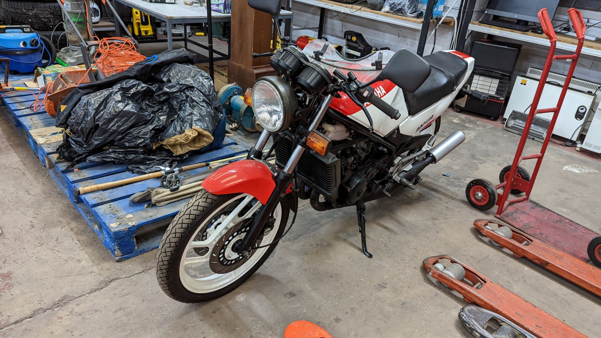 1994 Yamaha RZ250R motorcycle - Image 21 of 23