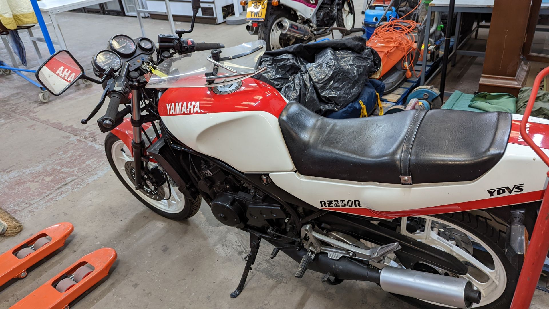 1994 Yamaha RZ250R motorcycle - Image 2 of 23
