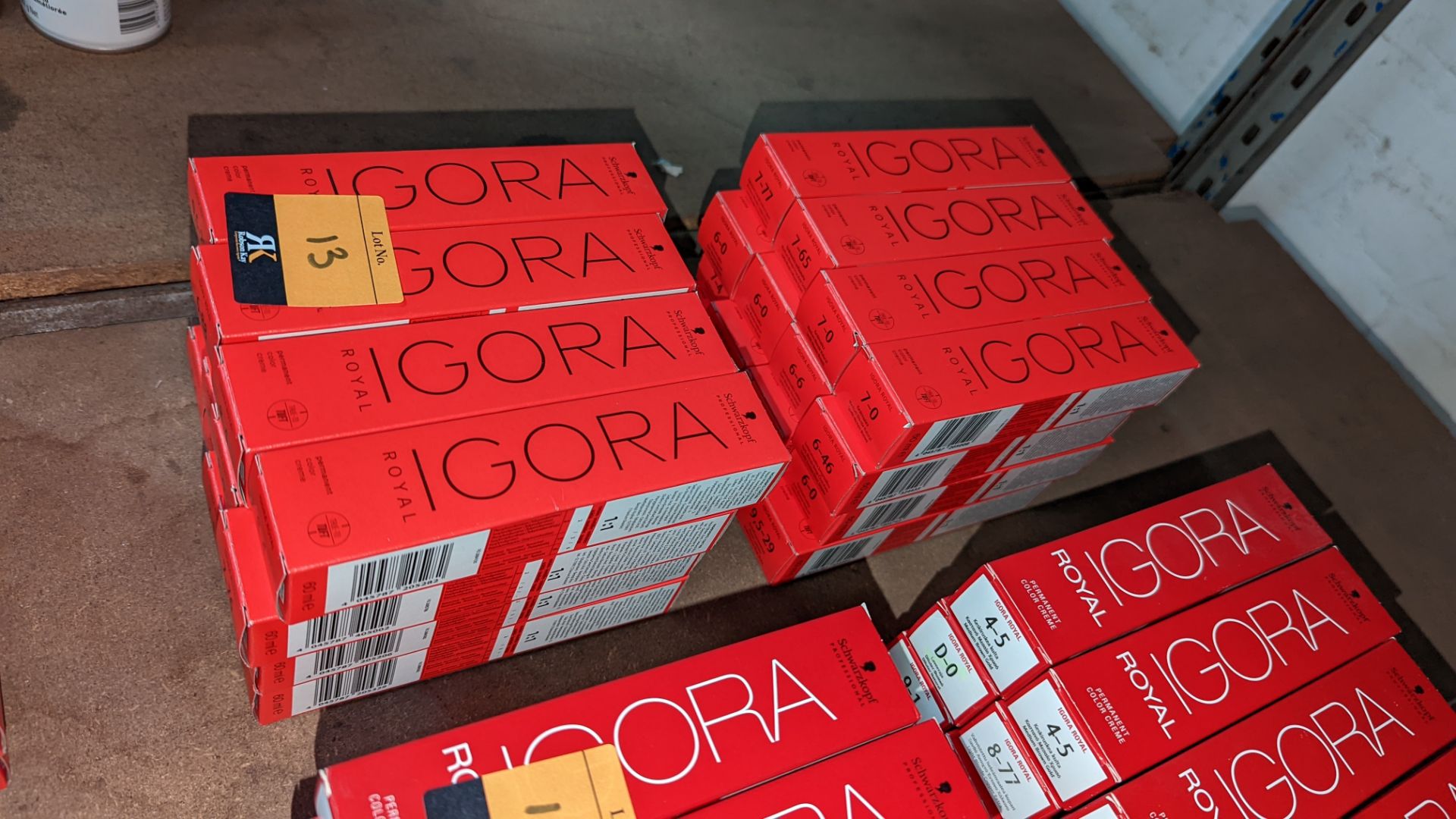 32 assorted 60ml tubes of Schwarzkopf Igora Royal permanent colour crème - Image 2 of 5