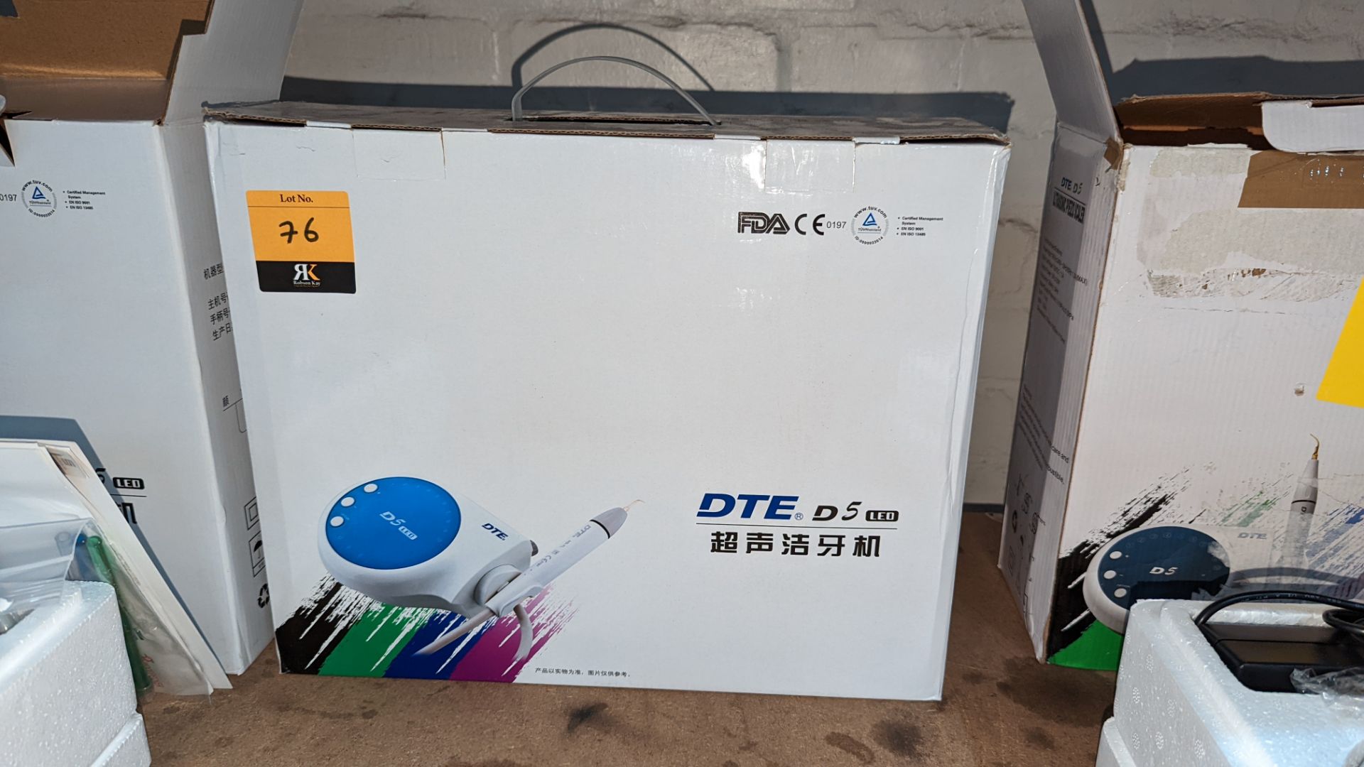DTE D5 LED ultrasonic piezo scaler