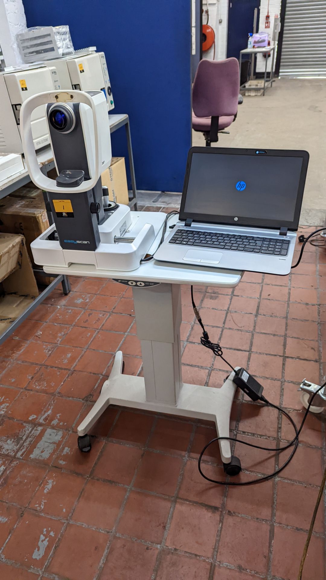 EasyScan digital retinal imaging scanner, including HP laptop computer and Topcon ATE-600 motorized - Image 36 of 42