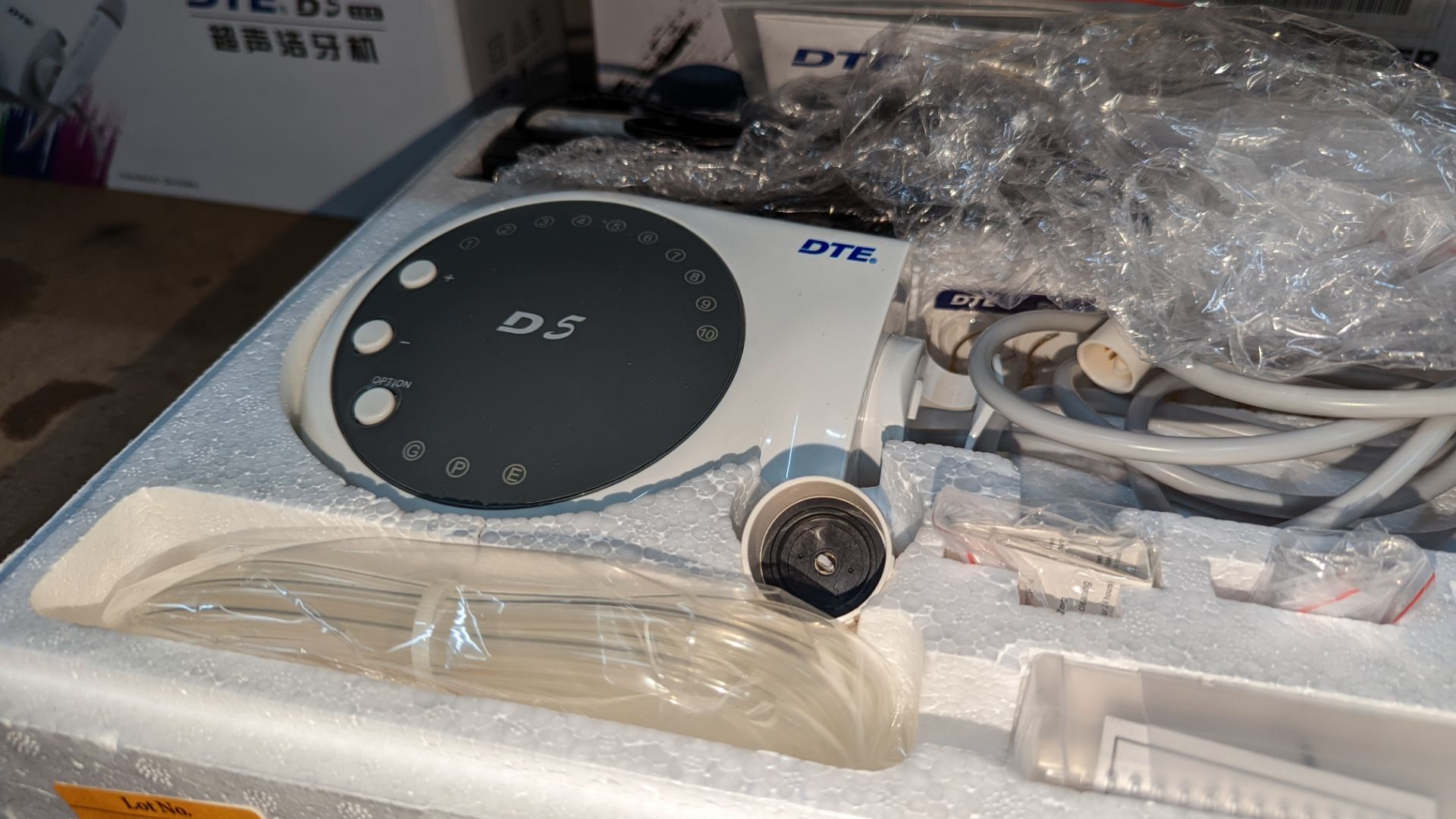 DTE D5 ultrasonic piezo scaler - Image 7 of 7
