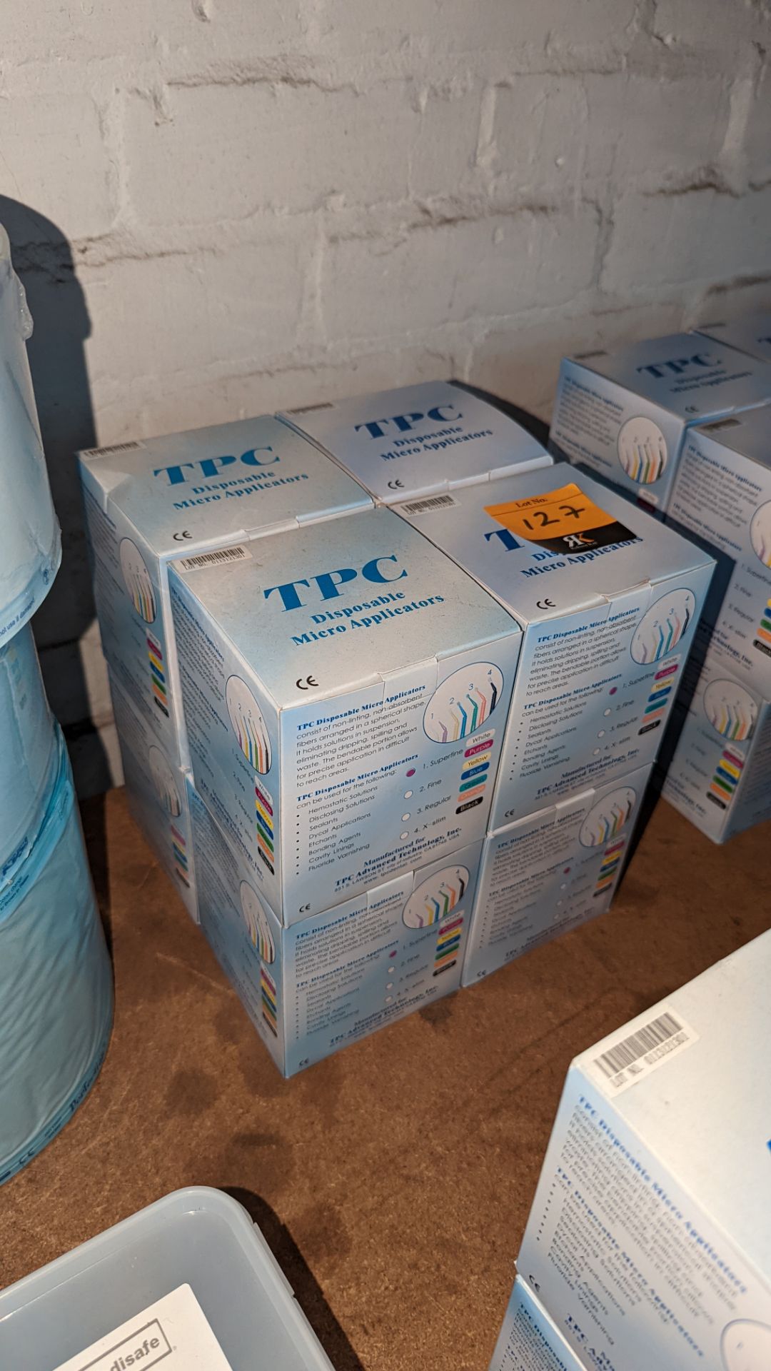 8 boxes of TPC disposable micro applicators. Each box contains 4 packs of 100 applicators, i.e. 400 - Image 4 of 4