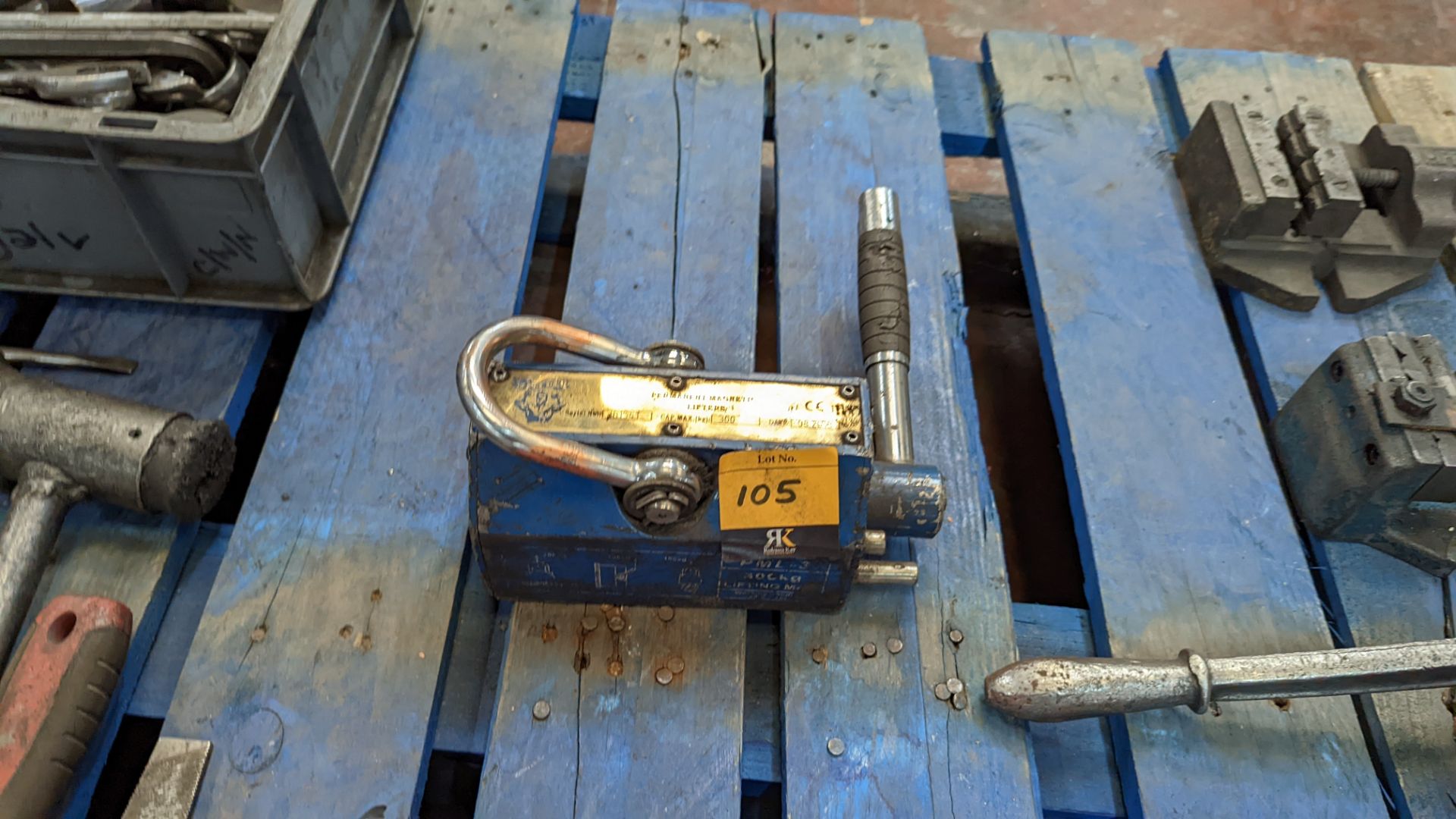 PML-3 300kg lifting device