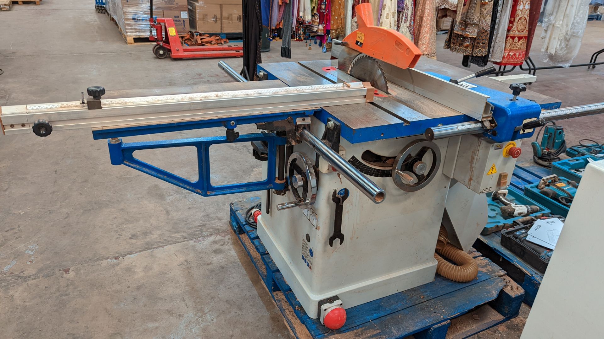 Axminster model TSCE-12R Industrial Series 350mm table saw - Image 8 of 18