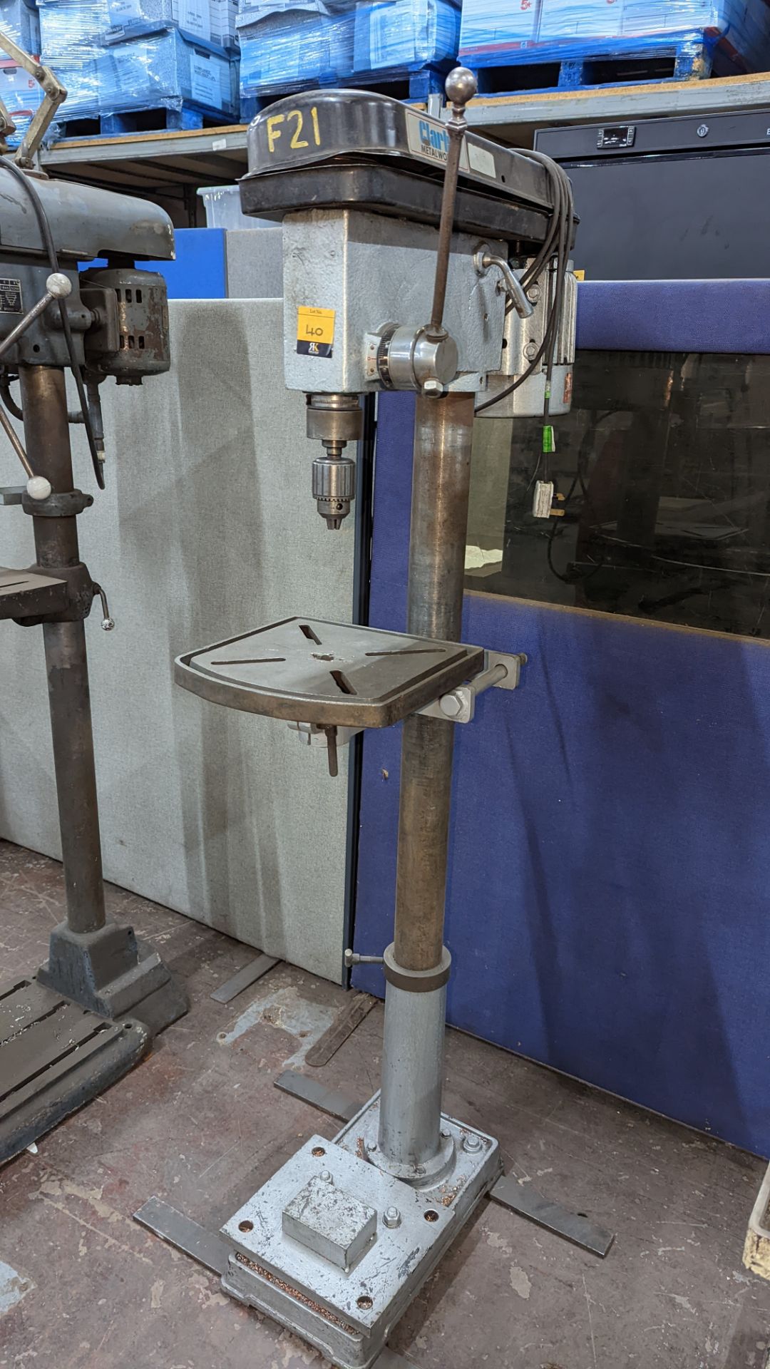 Clarke metalworker floor standing pillar drill - Image 2 of 5