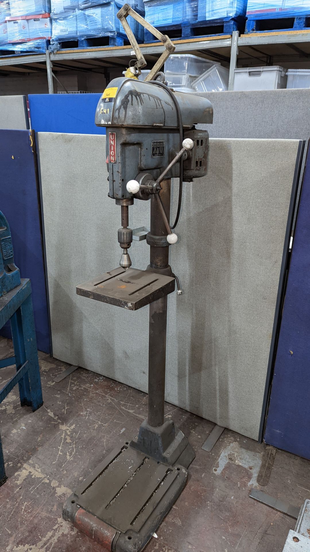 Union floor standing pillar drill