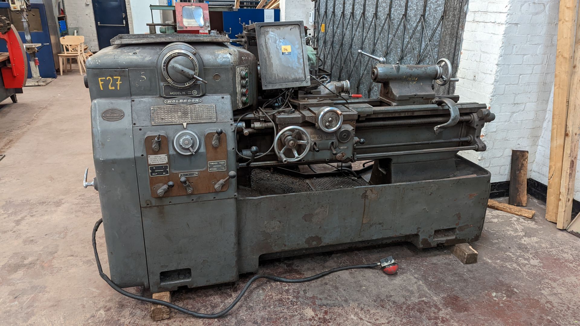 Holbrook model H (15) lathe - Image 3 of 16