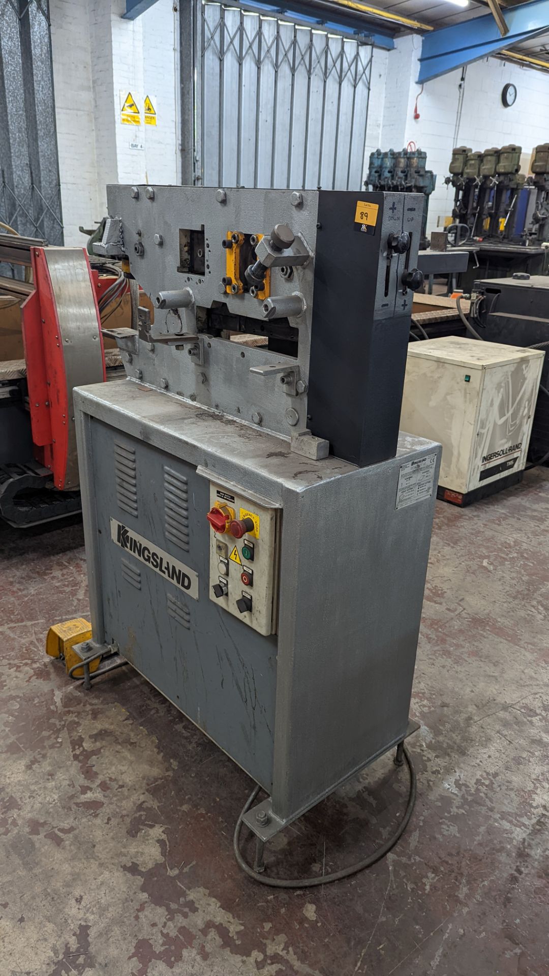Kingsland Compact 40 steelworker (punching, shearing, angle cutting & section cutting) - Image 15 of 17