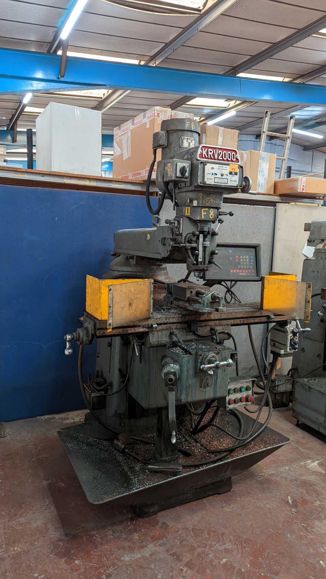 KRV2000 turret milling machine with Newell DP7 DRO & Align CE-500S power feed - Image 5 of 16